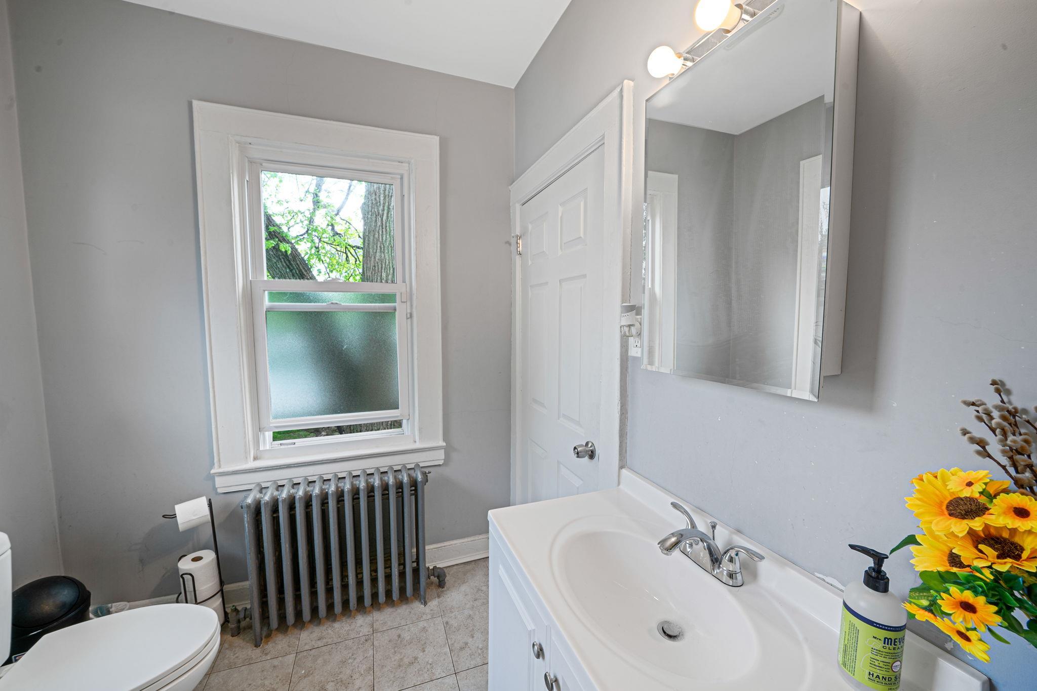 Single Family Rosedale  Nassau County, NY 11520, MLS-858477-29