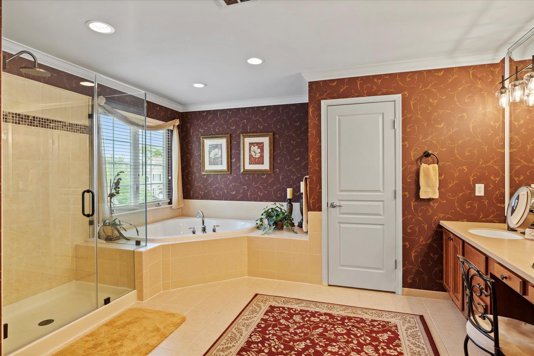 Single Family Moreland  Suffolk County, NY 11766, MLS-858520-32