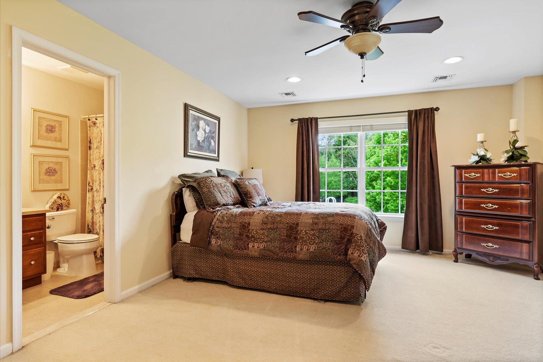 Single Family Moreland  Suffolk County, NY 11766, MLS-858520-33