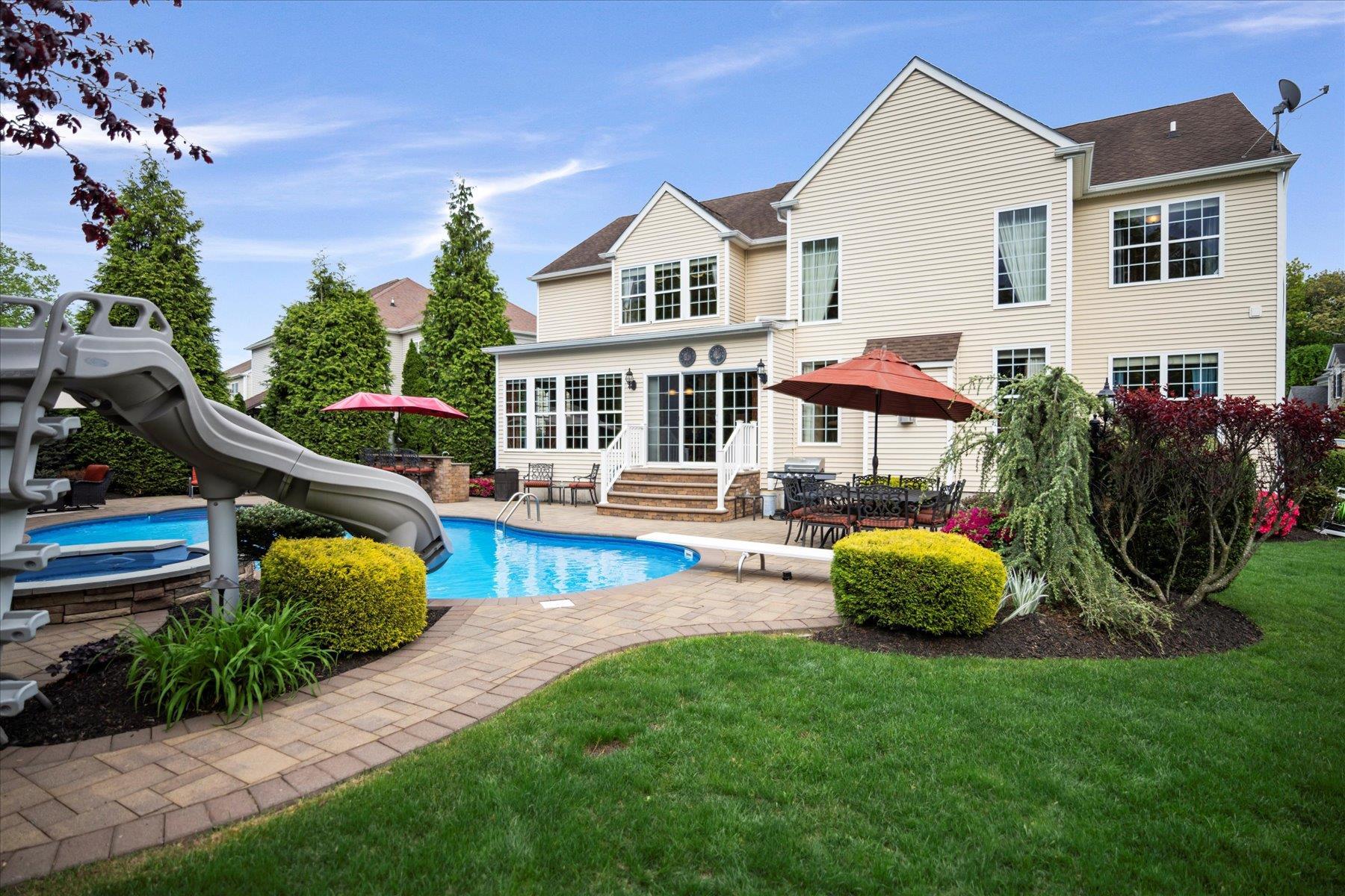 Single Family Moreland  Suffolk County, NY 11766, MLS-858520-4