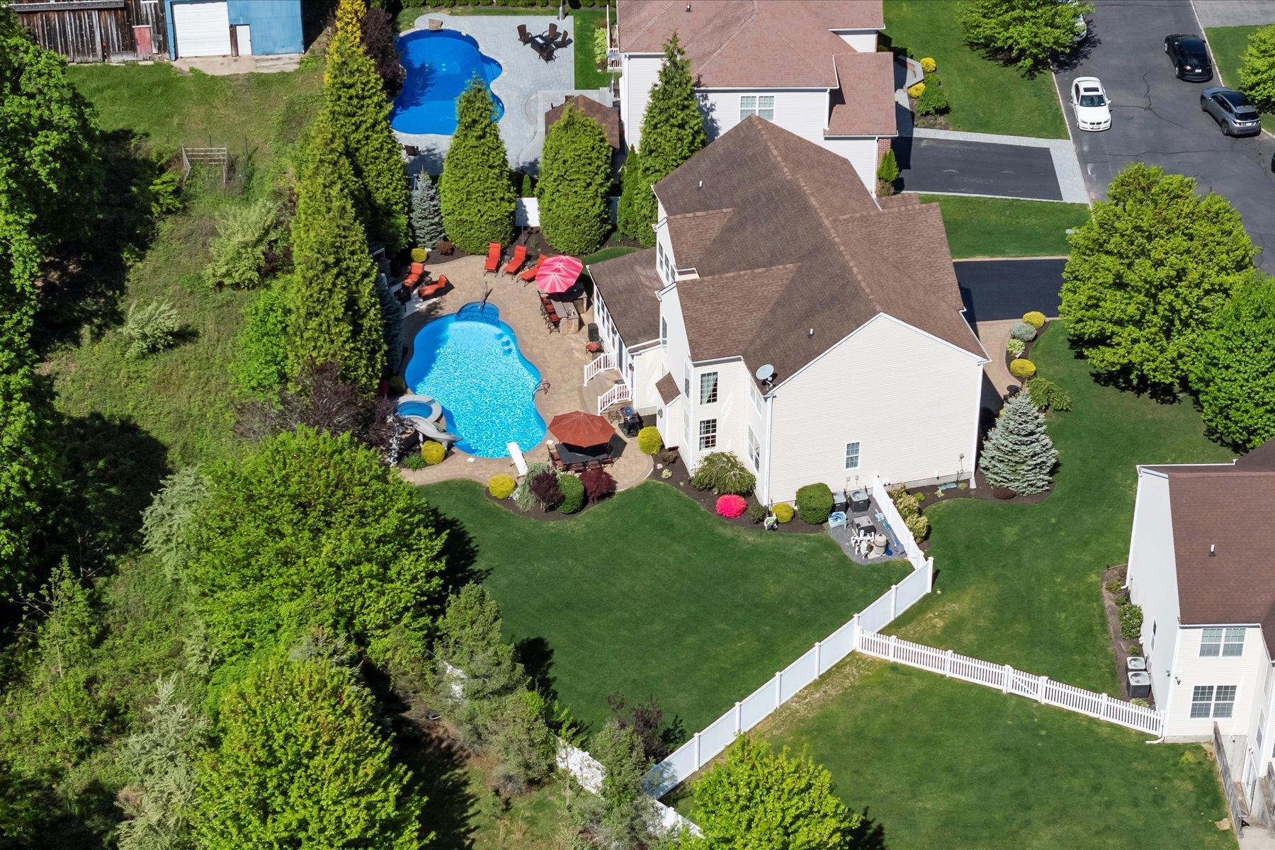 Single Family Moreland  Suffolk County, NY 11766, MLS-858520-42