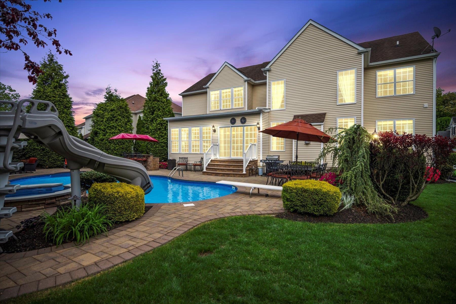Single Family Moreland  Suffolk County, NY 11766, MLS-858520-5