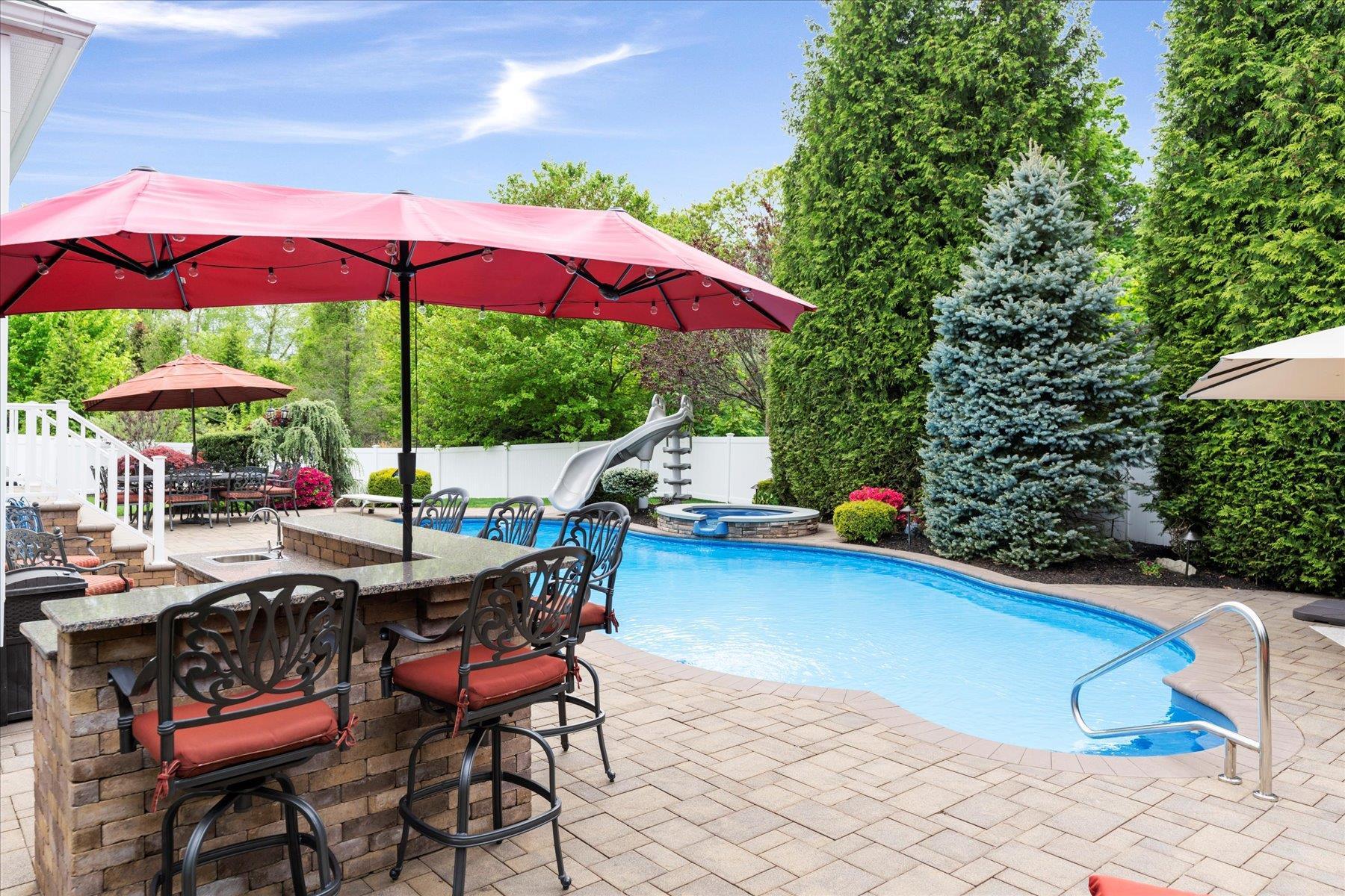Single Family Moreland  Suffolk County, NY 11766, MLS-858520-8