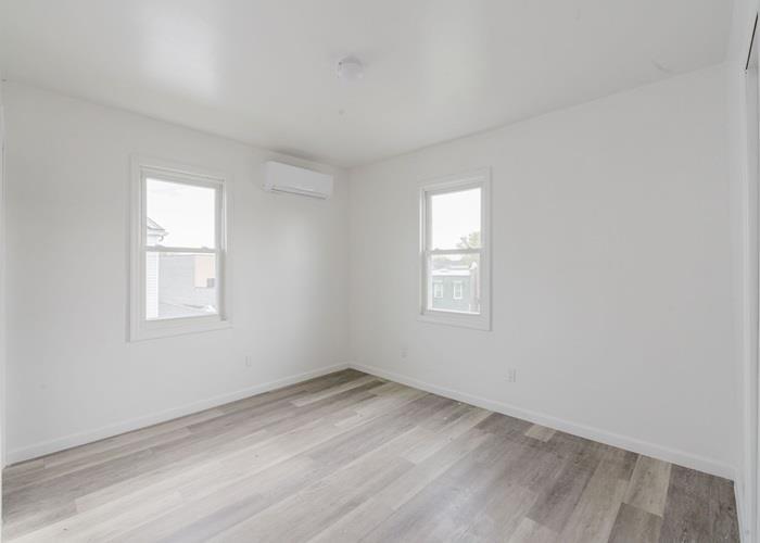 Single Family 170th  Queens, NY 11433, MLS-858524-11