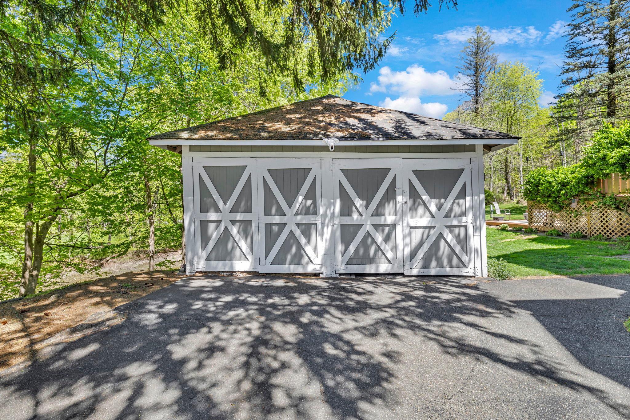 Single Family Hill  Orange County, NY 12586, MLS-858533-38