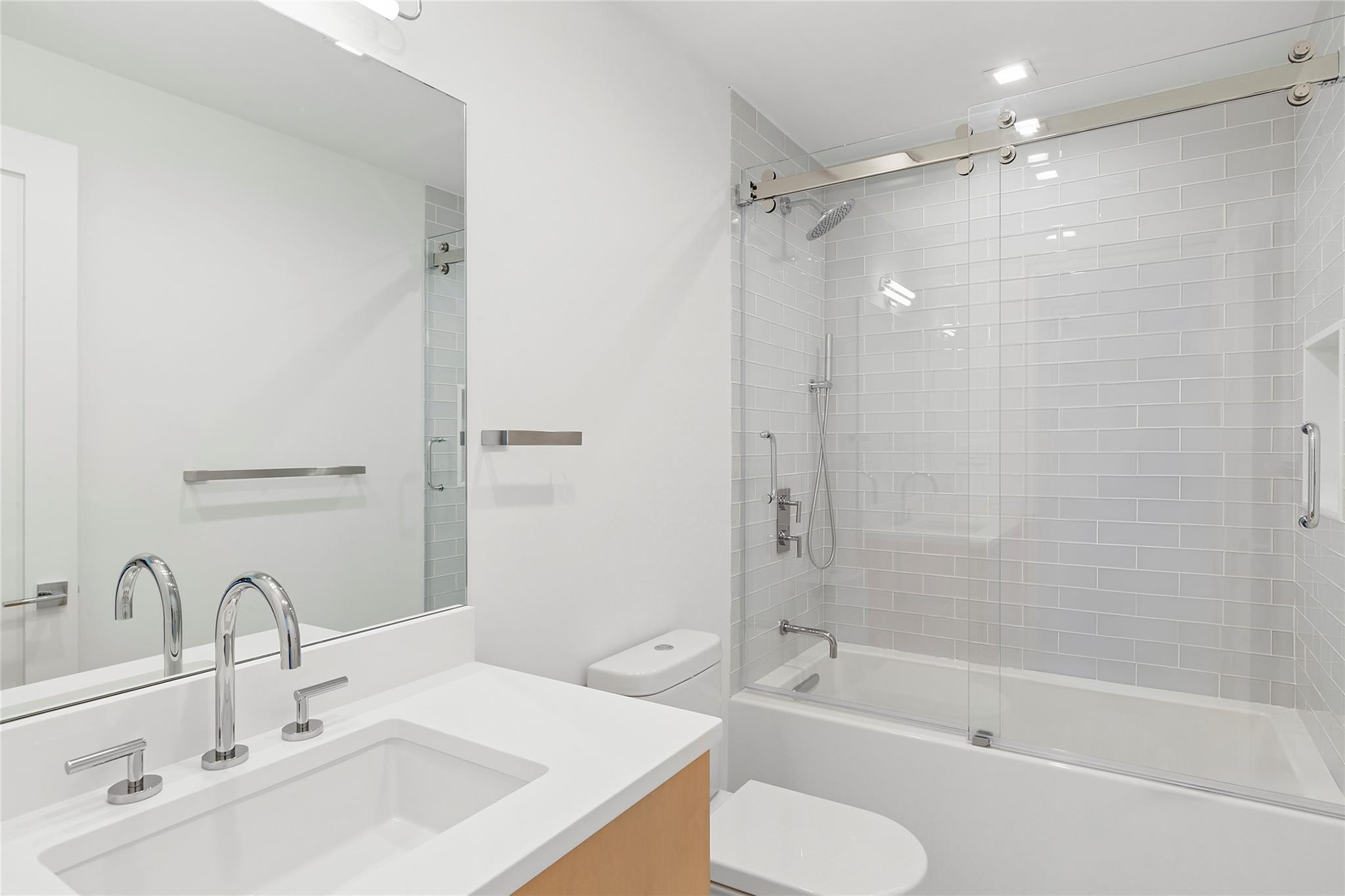 Single Family St Andrews  Suffolk County, NY 11968, MLS-858544-20