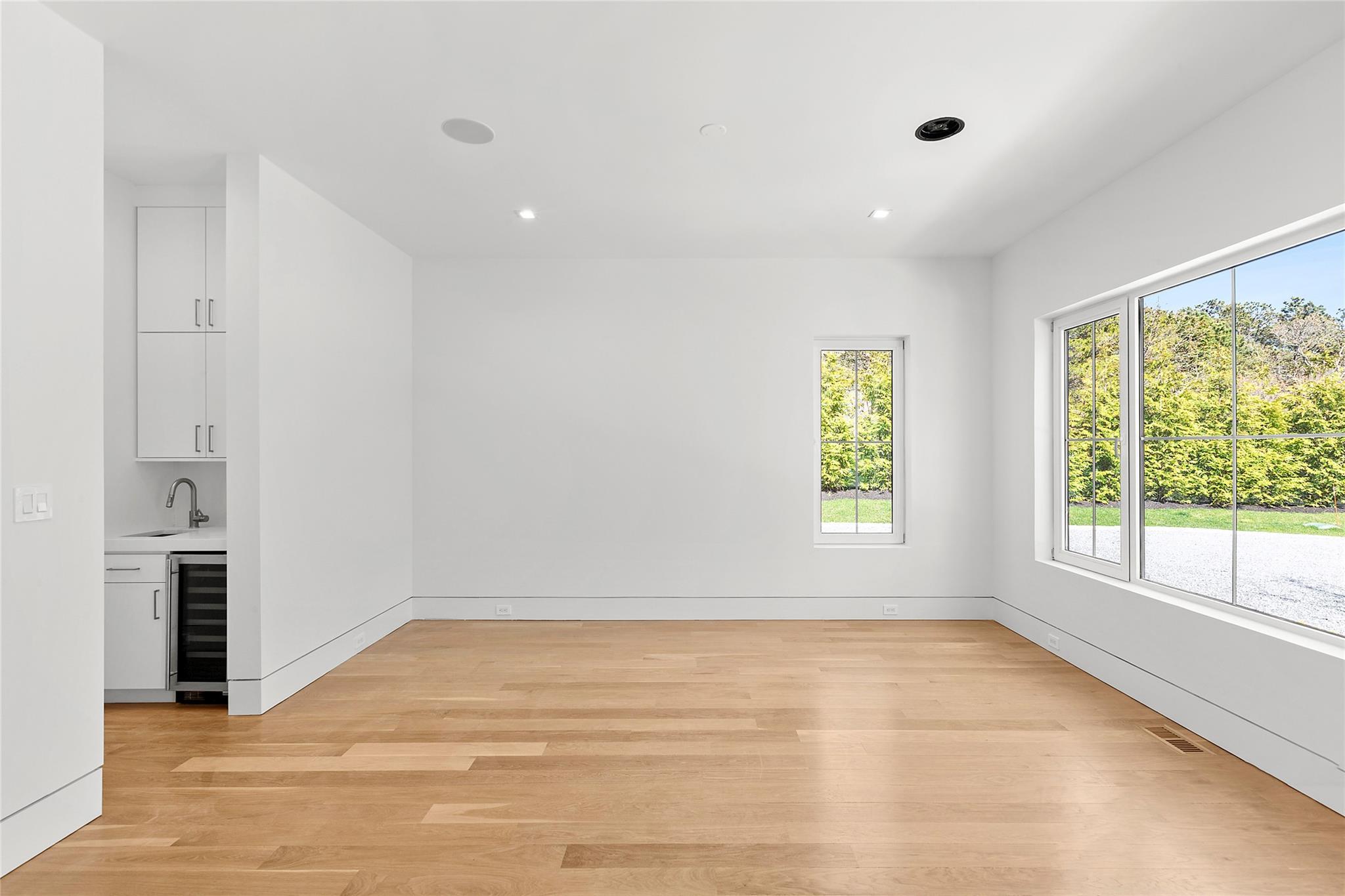 Single Family St Andrews  Suffolk County, NY 11968, MLS-858544-7