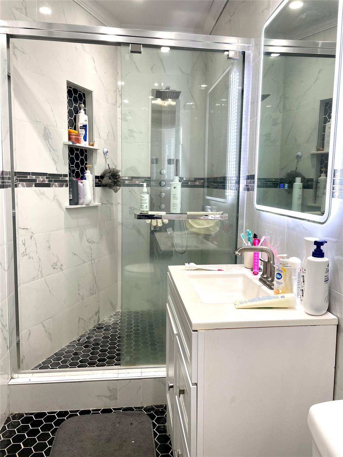 Single Family Highland  Brooklyn, NY 11208, MLS-858547-4