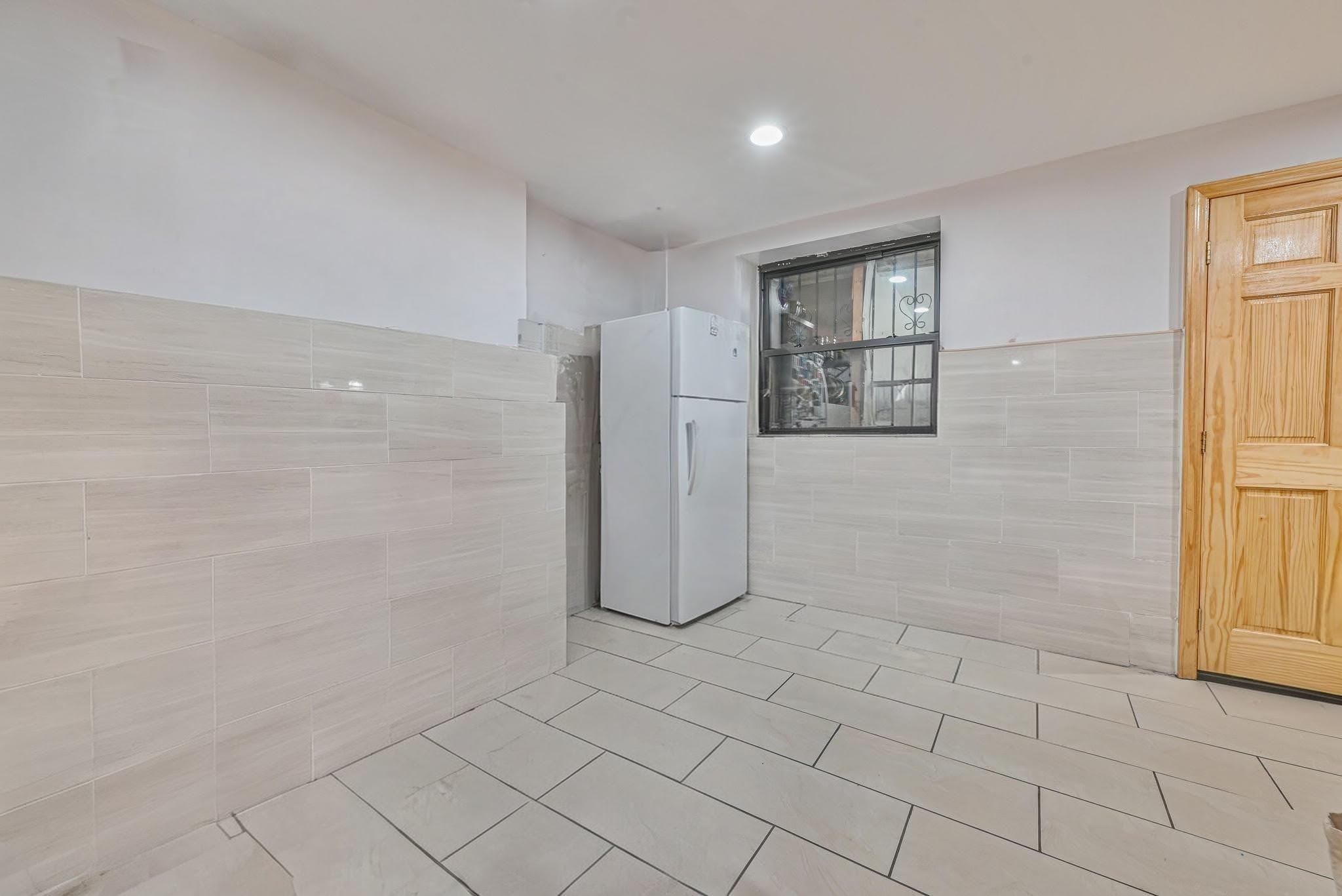 Single Family Grand  Brooklyn, NY 11238, MLS-858549-5