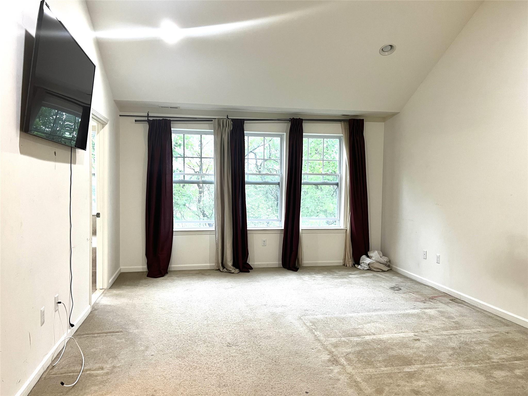 Single Family Meadow View  Orange County, NY 10940, MLS-858563-12