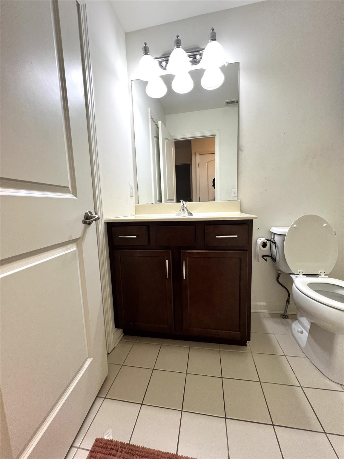 Single Family Meadow View  Orange County, NY 10940, MLS-858563-19