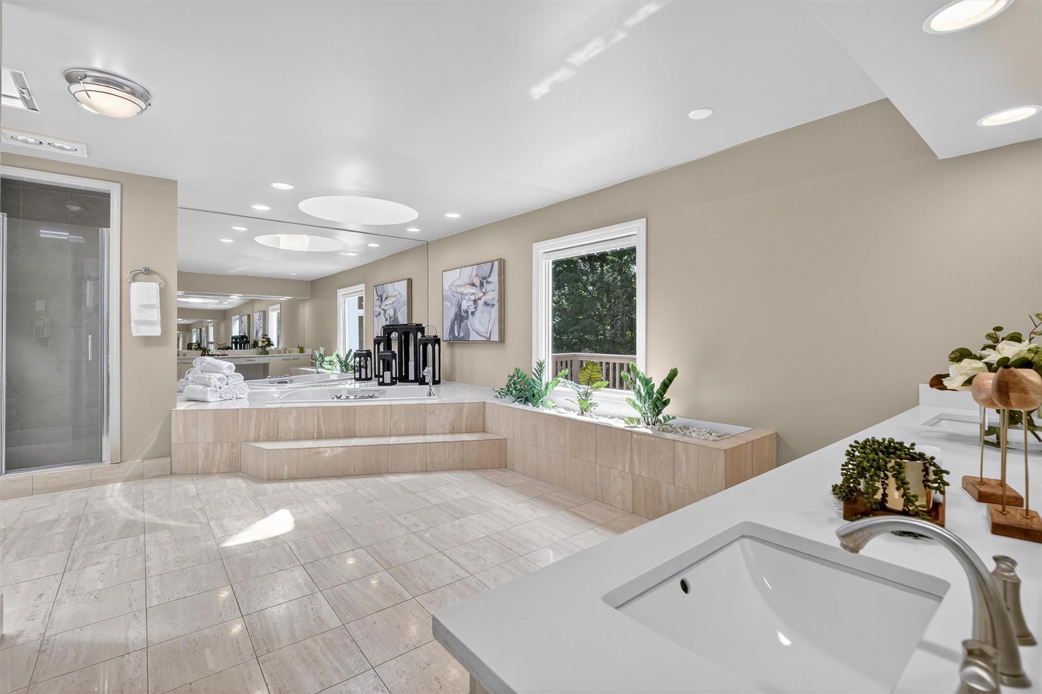 Single Family Round Hill  Westchester County, NY 10504, MLS-858571-23