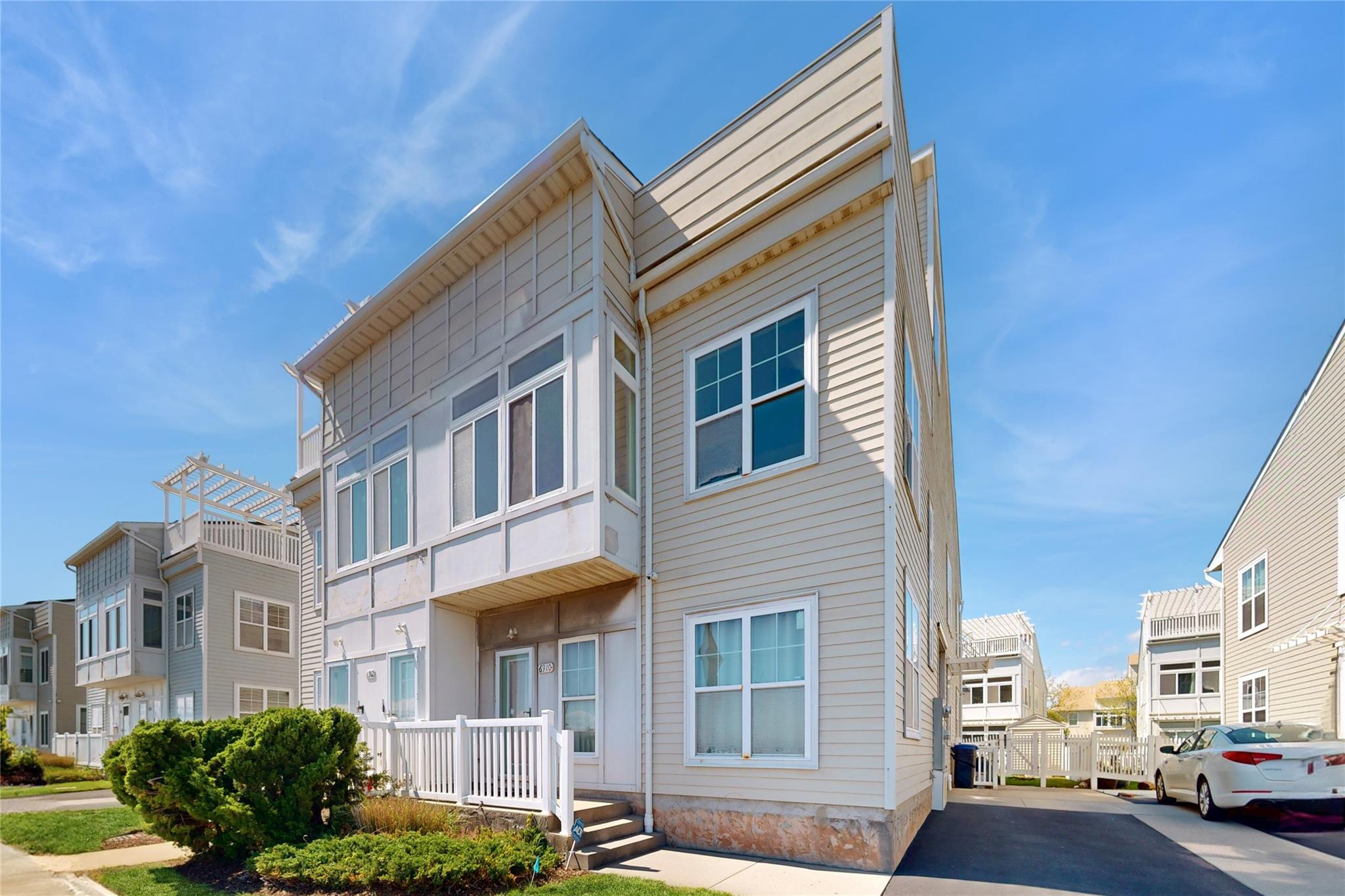 Single Family Beach Front  Queens, NY 11692, MLS-858582-3