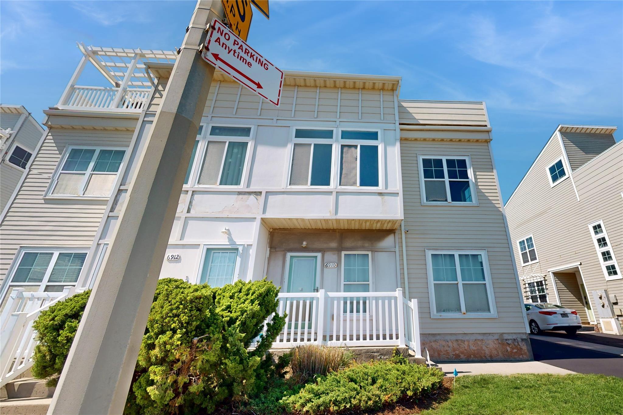 Single Family Beach Front  Queens, NY 11692, MLS-858582-6