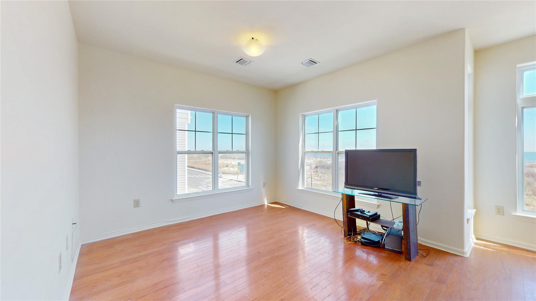 Single Family Beach Front  Queens, NY 11692, MLS-858582-9