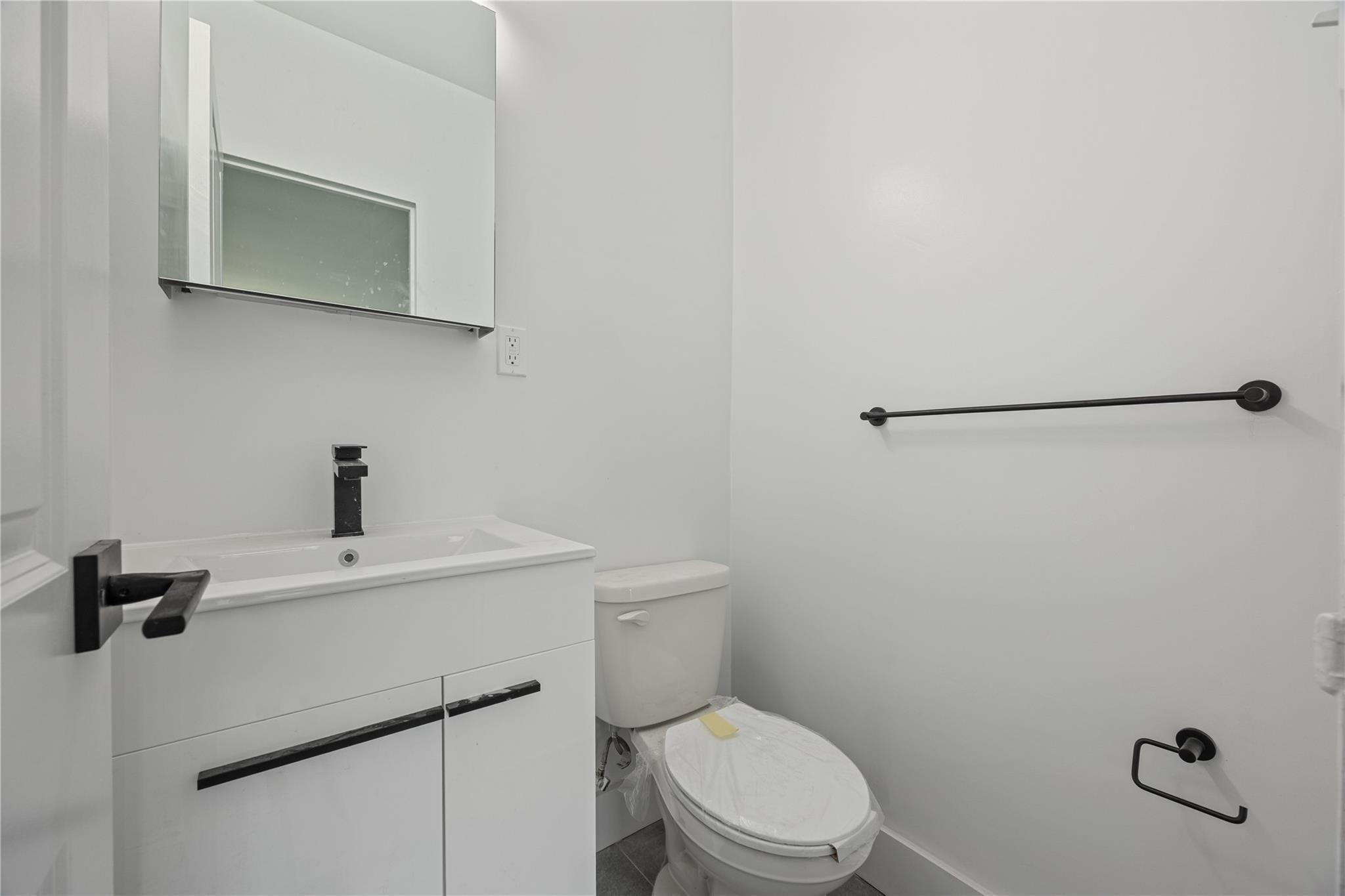 Condo New Jersey  Brooklyn, NY 11207, MLS-858600-8
