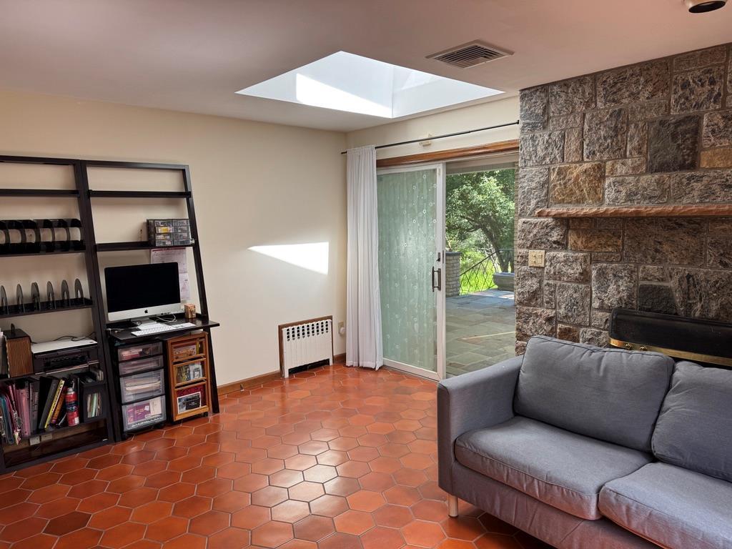 Single Family Boulevard  Westchester County, NY 10583, MLS-858603-21