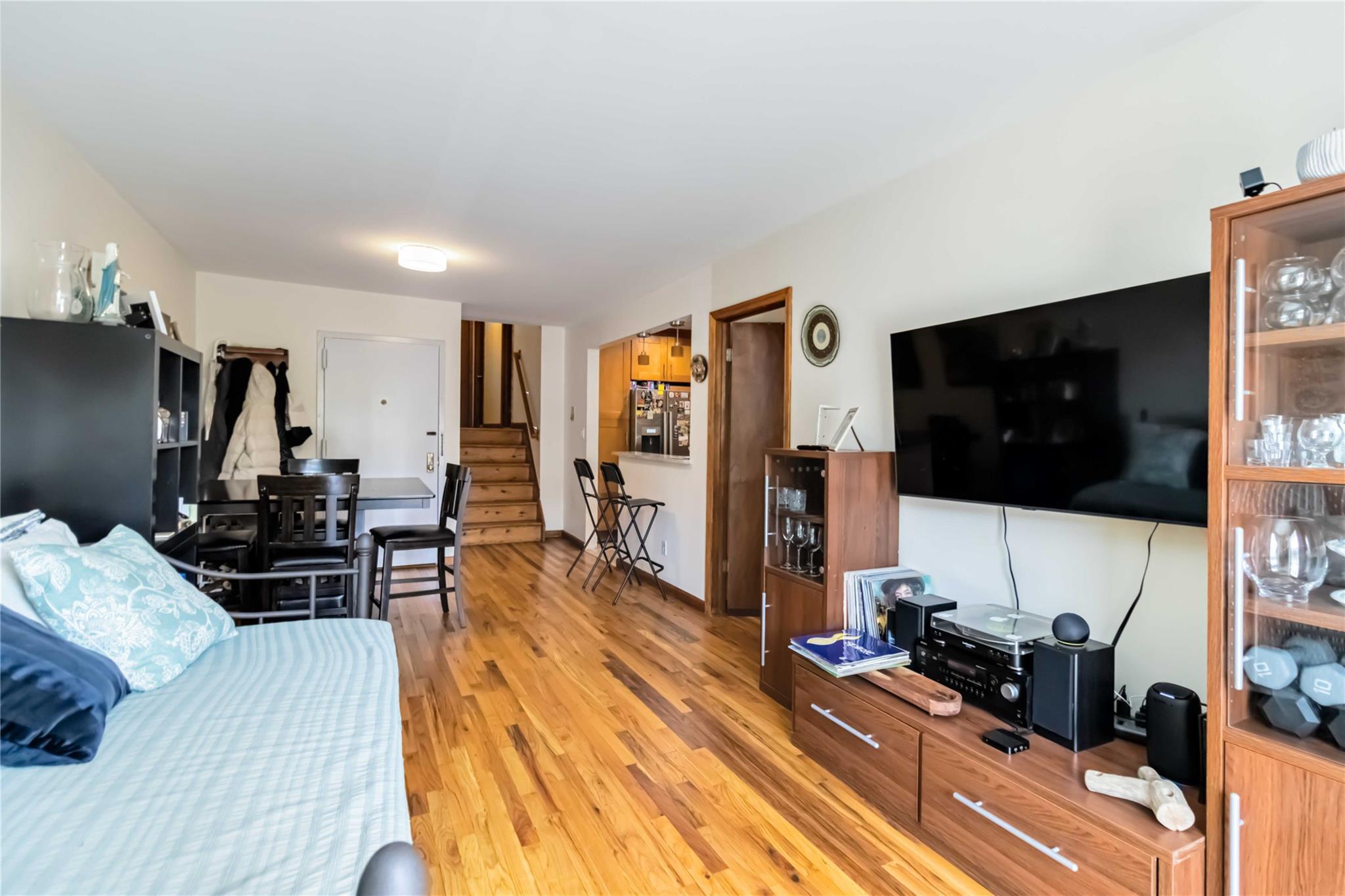 Single Family 58th  Queens, NY 11377, MLS-858610-21