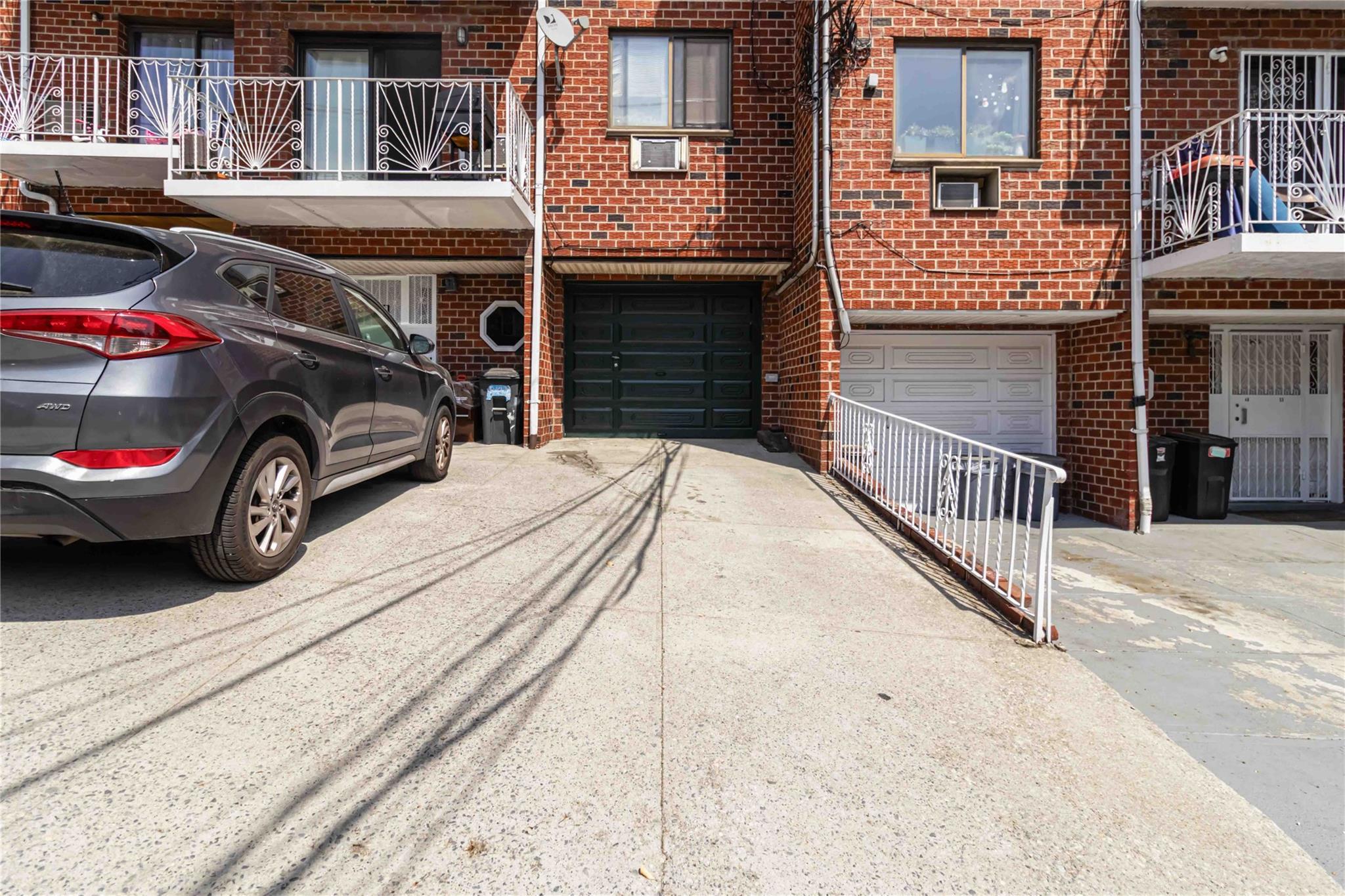 Single Family 58th  Queens, NY 11377, MLS-858610-3