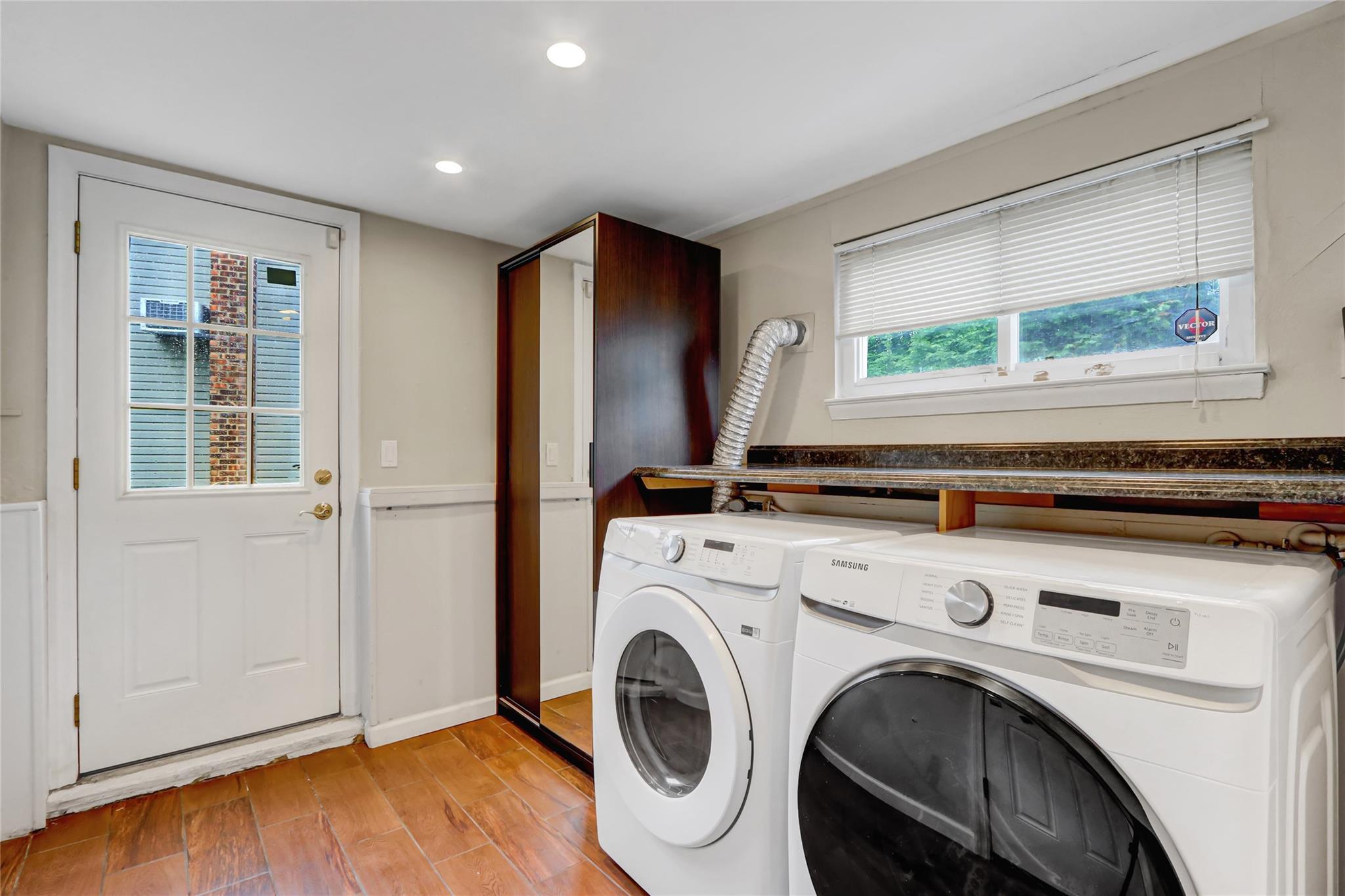 Single Family Briarwood  Nassau County, NY 11803, MLS-858623-21