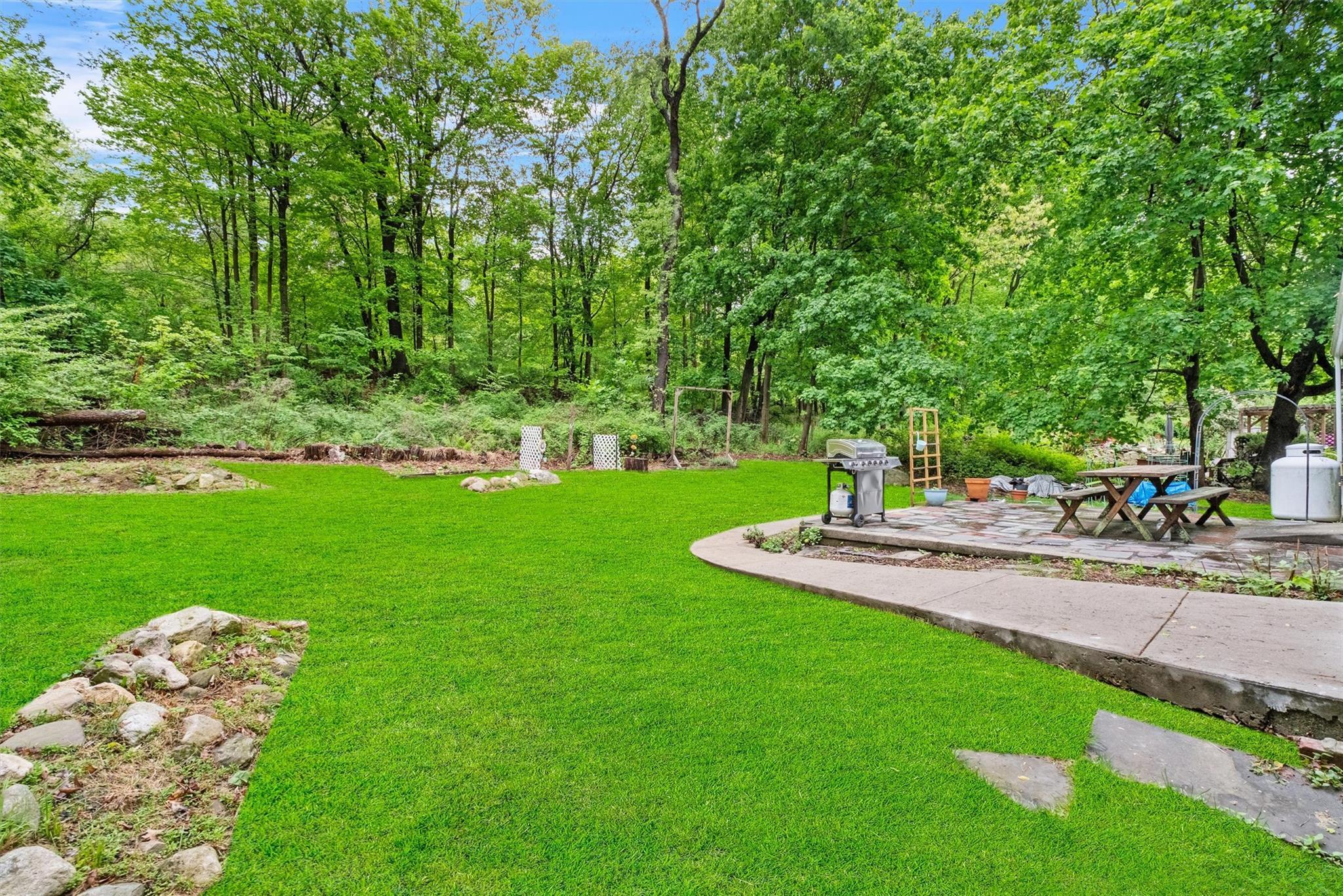 Single Family Allan  Westchester County, NY 10567, MLS-858629-27