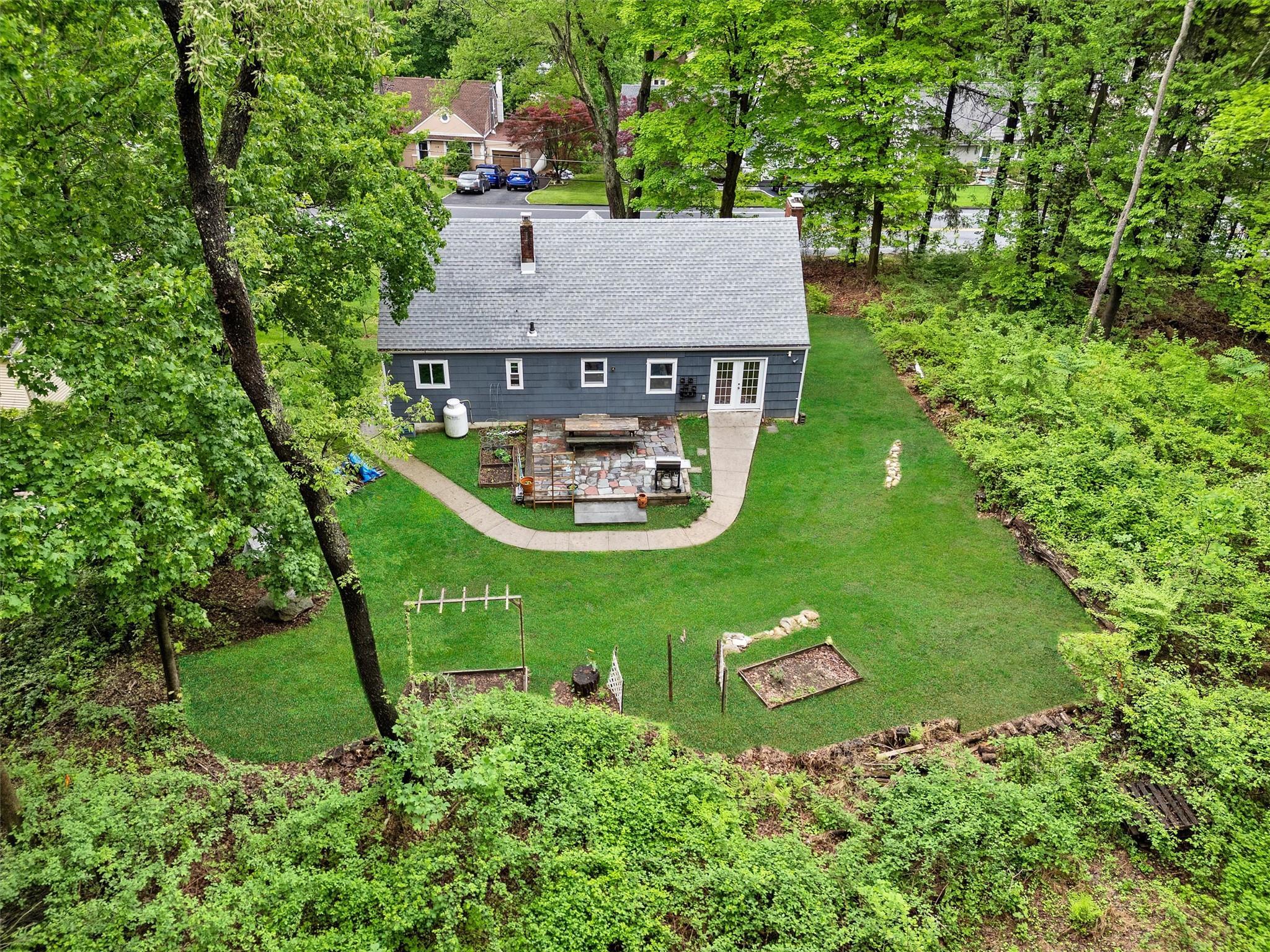 Single Family Allan  Westchester County, NY 10567, MLS-858629-33