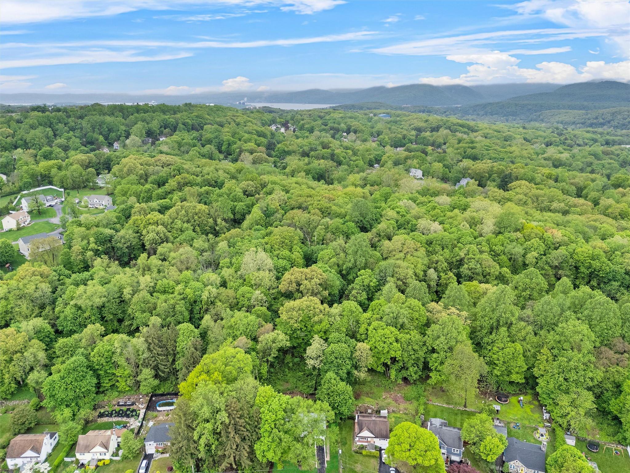 Single Family Allan  Westchester County, NY 10567, MLS-858629-35
