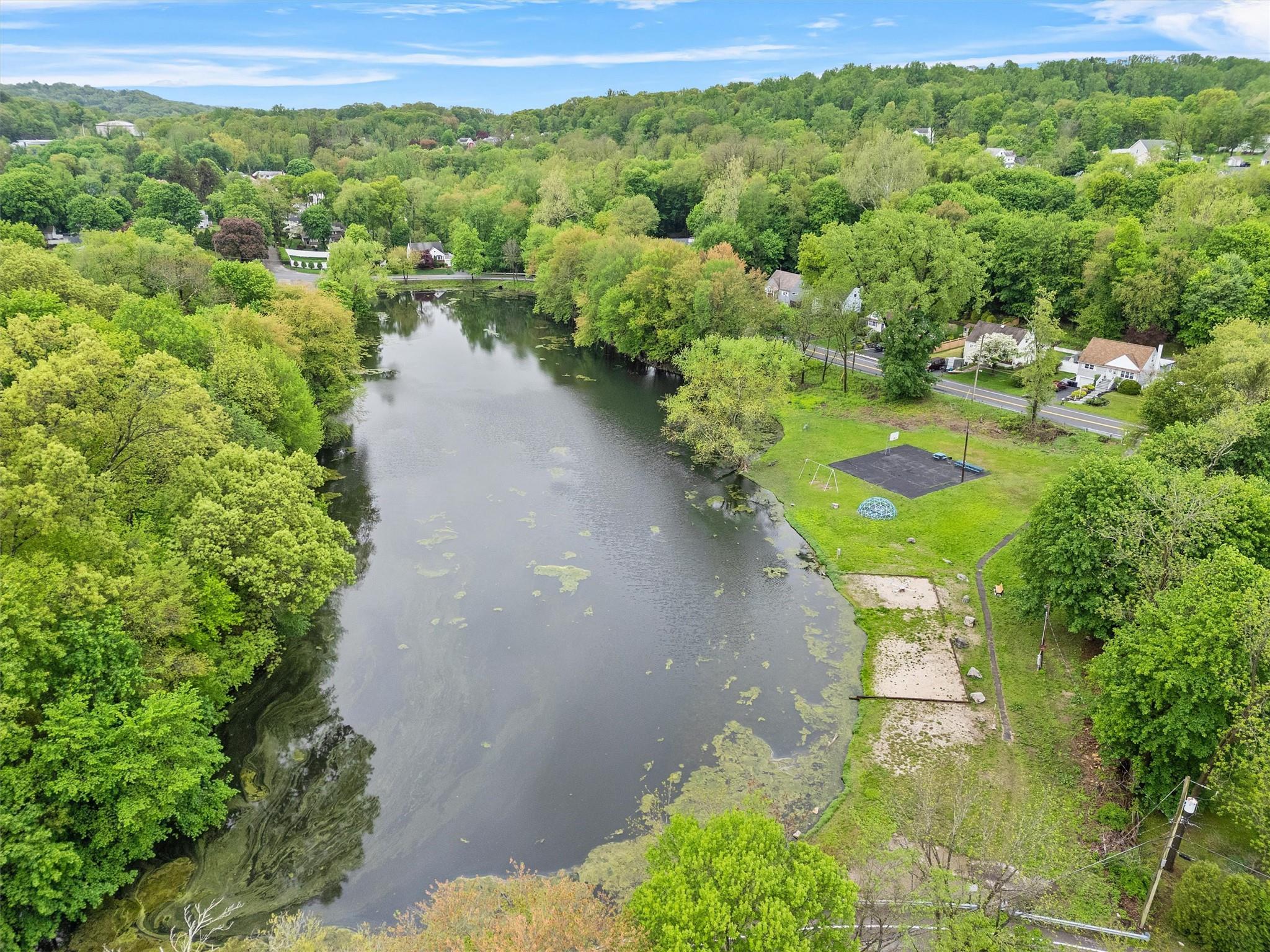 Single Family Allan  Westchester County, NY 10567, MLS-858629-36