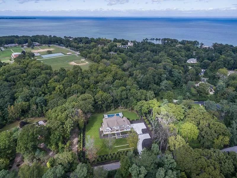 Single Family Short Path  Suffolk County, NY 11780, MLS-858630-28