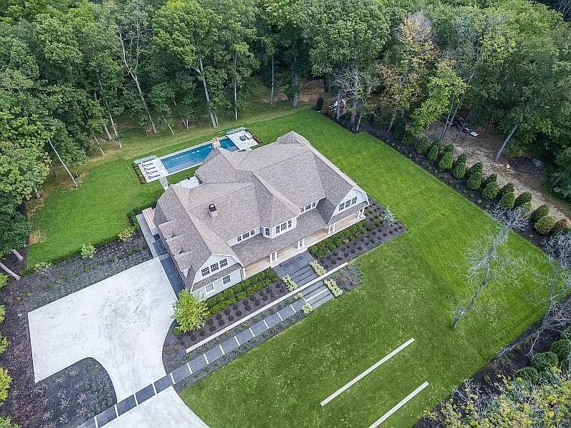 Single Family Short Path  Suffolk County, NY 11780, MLS-858630-34