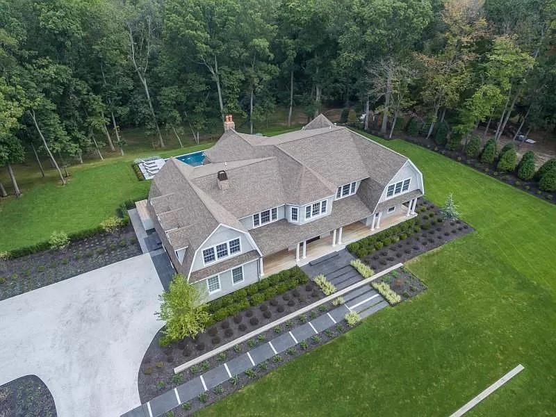 Single Family Short Path  Suffolk County, NY 11780, MLS-858630-35