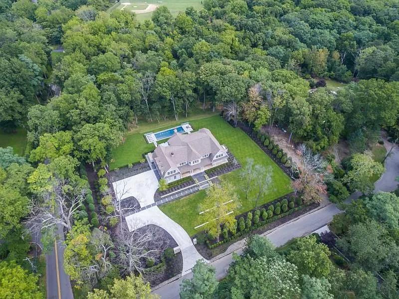 Single Family Short Path  Suffolk County, NY 11780, MLS-858630-37