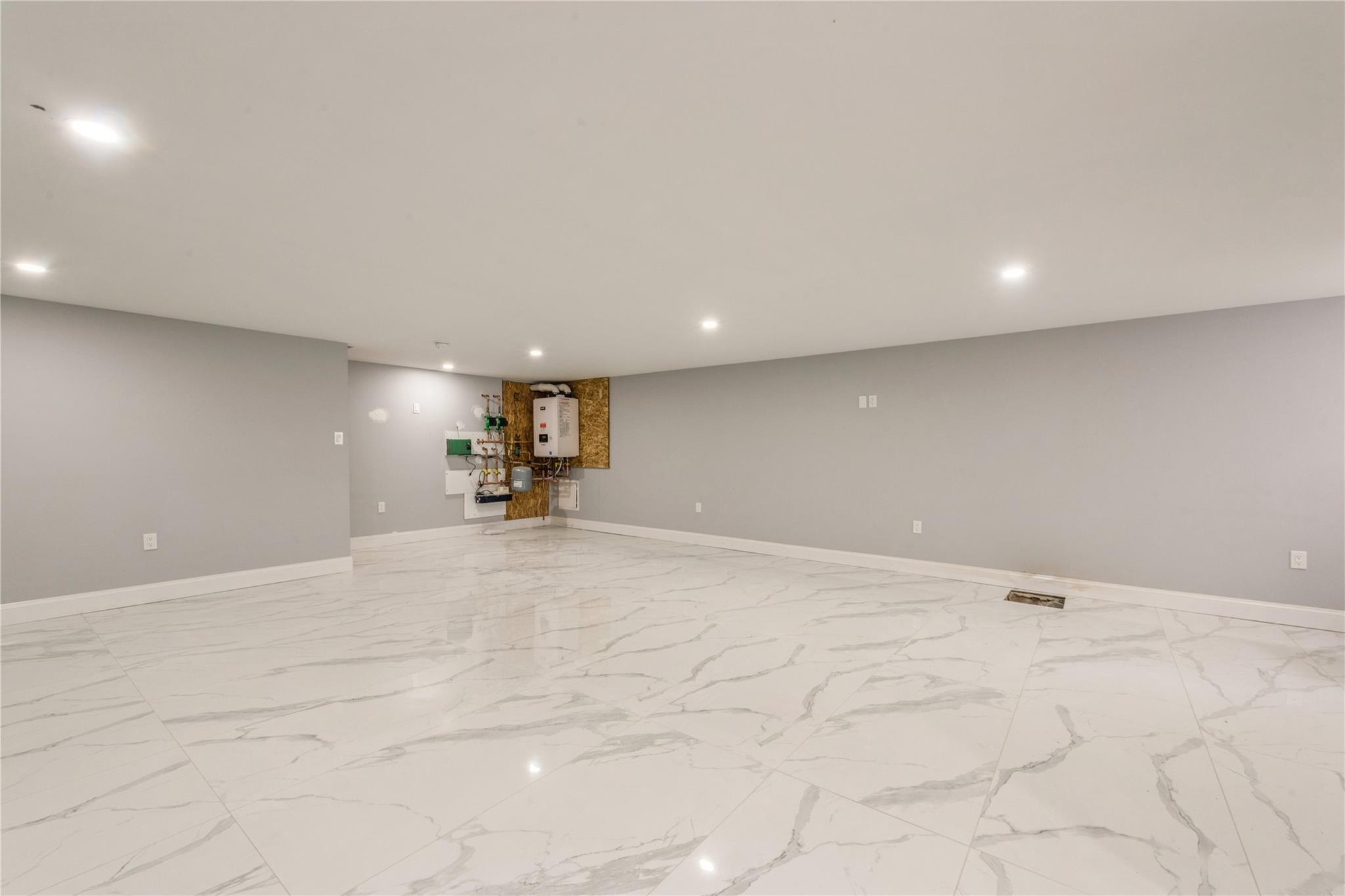 Single Family Bark  Nassau County, NY 11756, MLS-858636-16