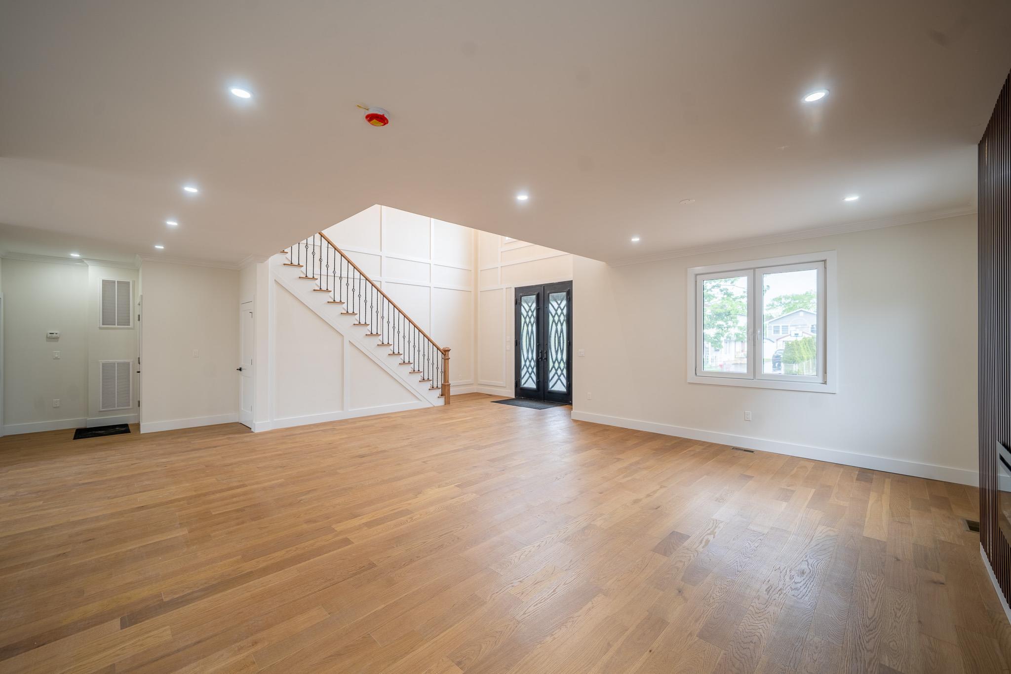 Single Family Argyle  Nassau County, NY 11554, MLS-858642-12