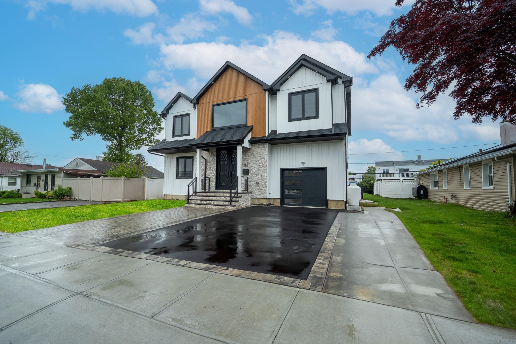 Single Family Argyle  Nassau County, NY 11554, MLS-858642-4