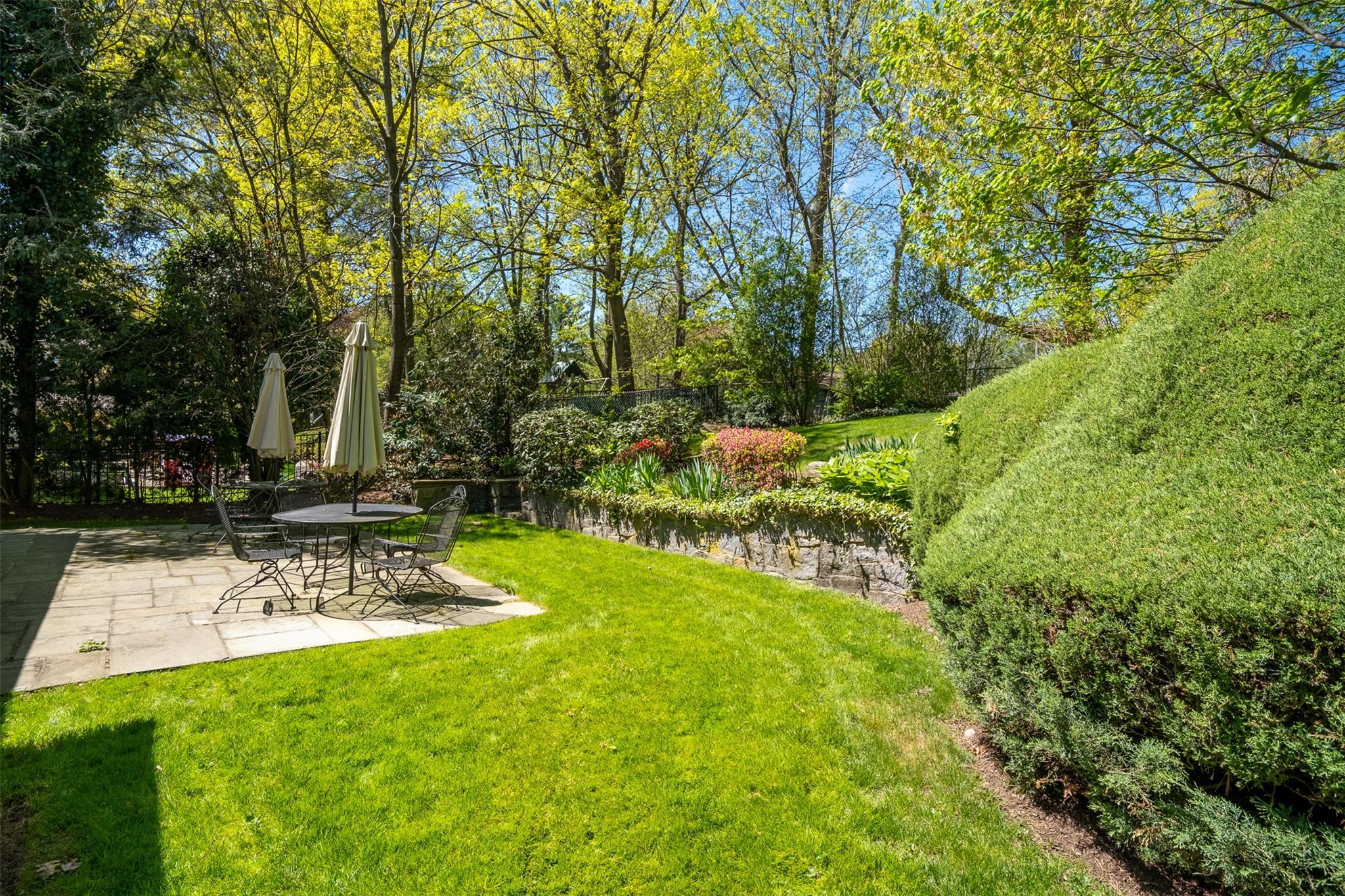 Single Family Sheldrake  Westchester County, NY 10804, MLS-858643-4