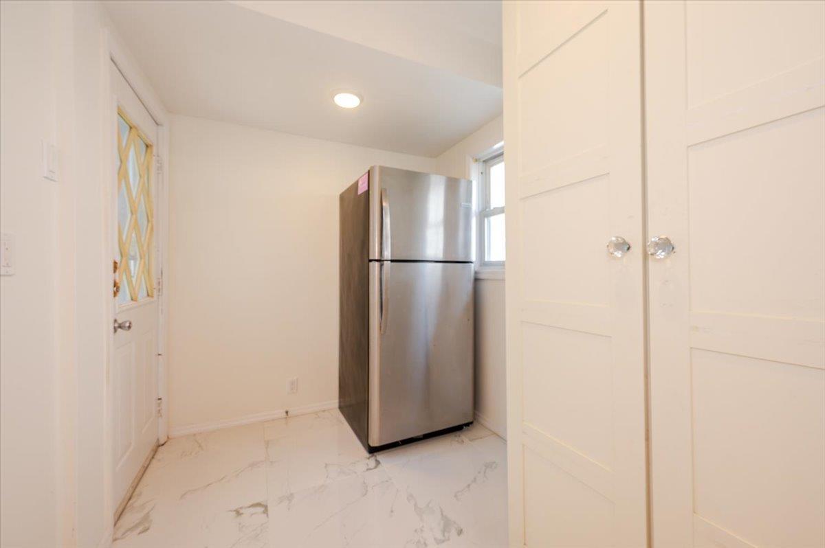 Single Family Jefferson  Nassau County, NY 11096, MLS-858648-10
