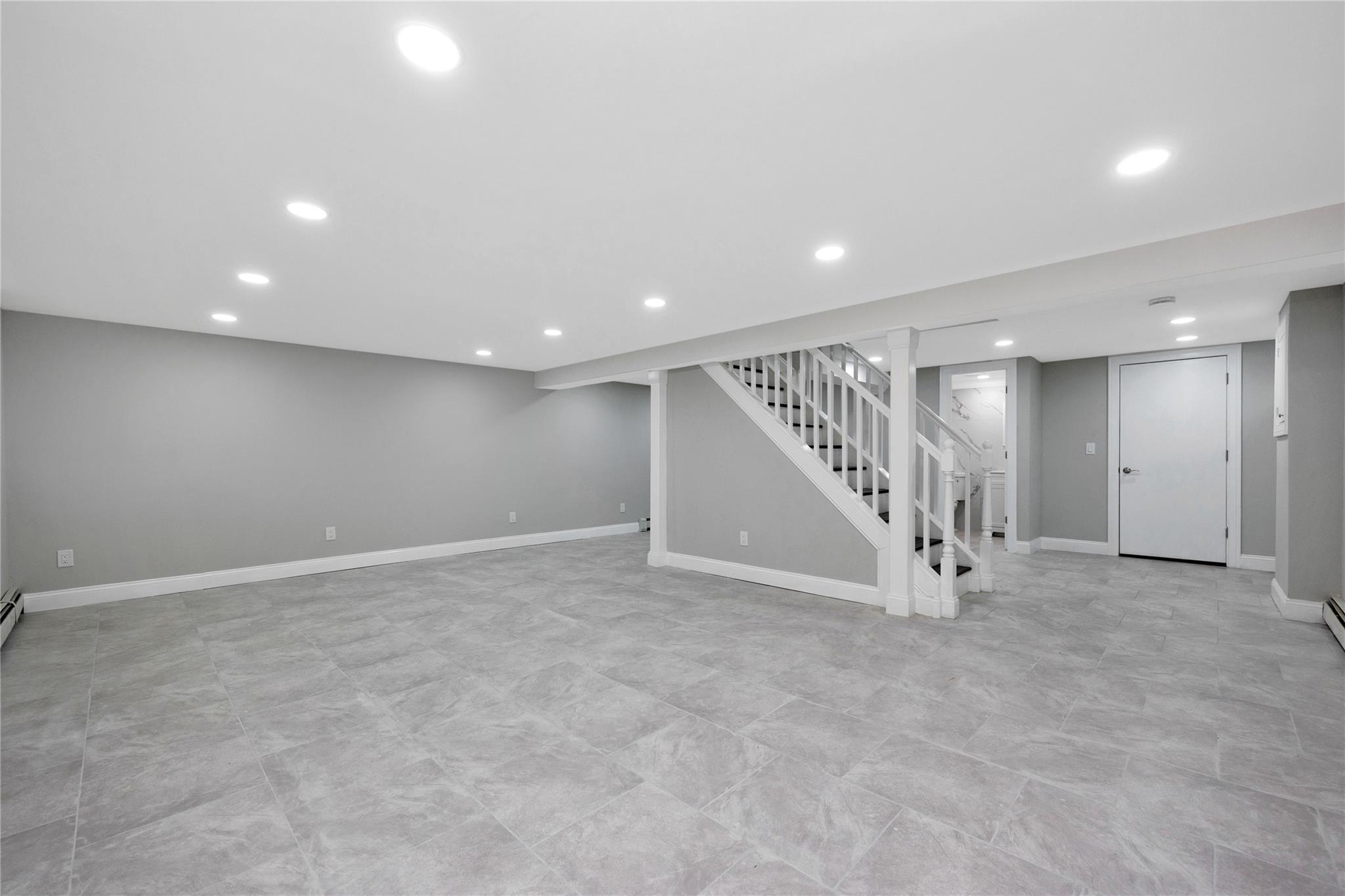 Single Family Marvin  Nassau County, NY 11550, MLS-858650-31