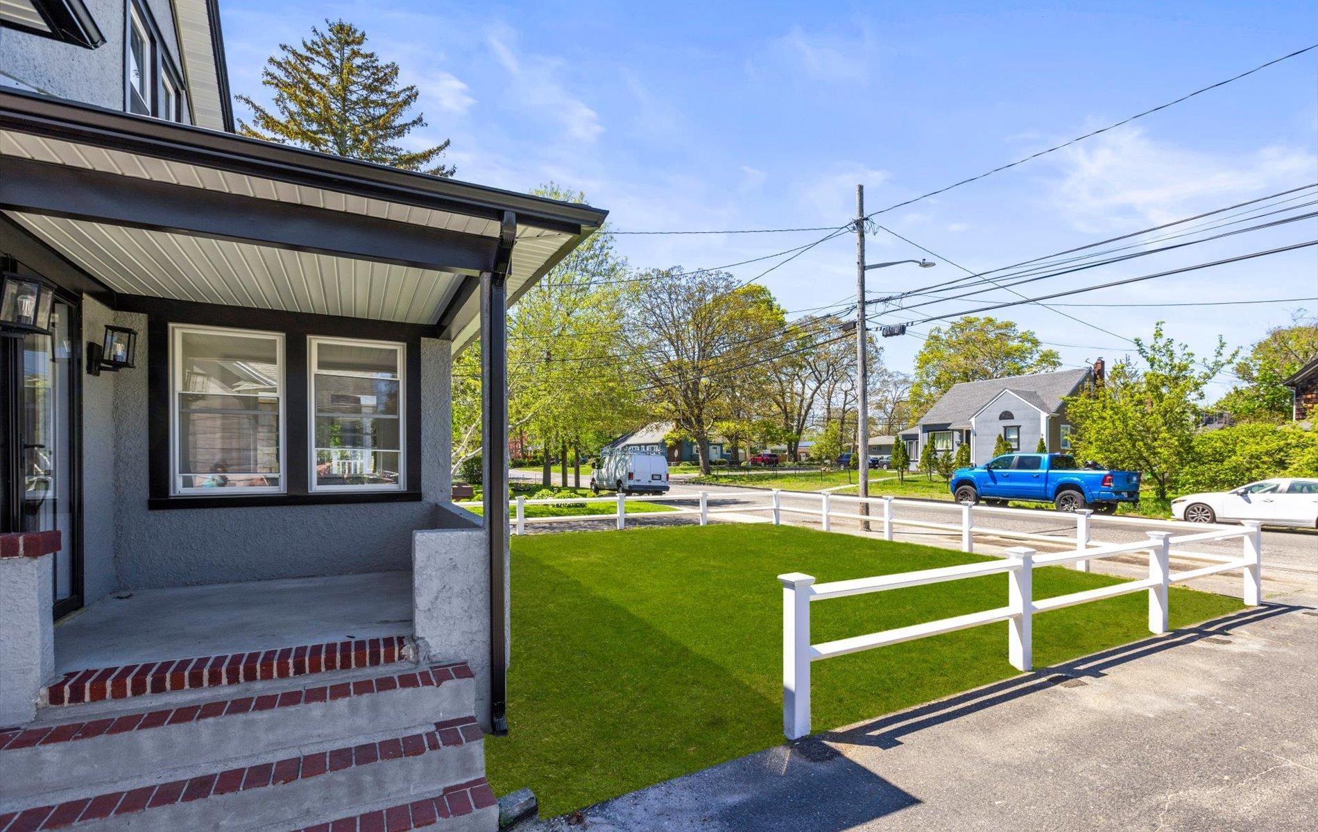 Single Family Lakewood  Suffolk County, NY 11772, MLS-858662-4