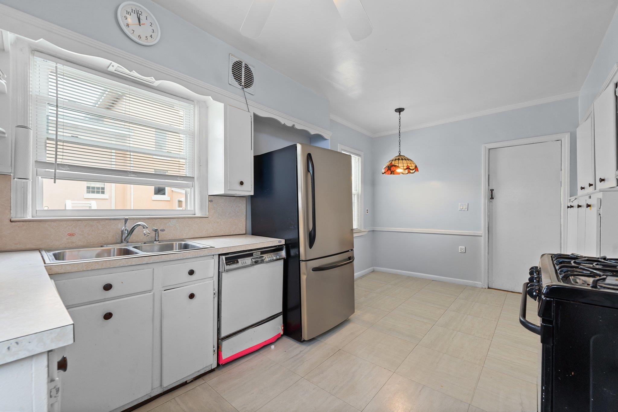 Single Family Beech  Nassau County, NY 11561, MLS-858669-8