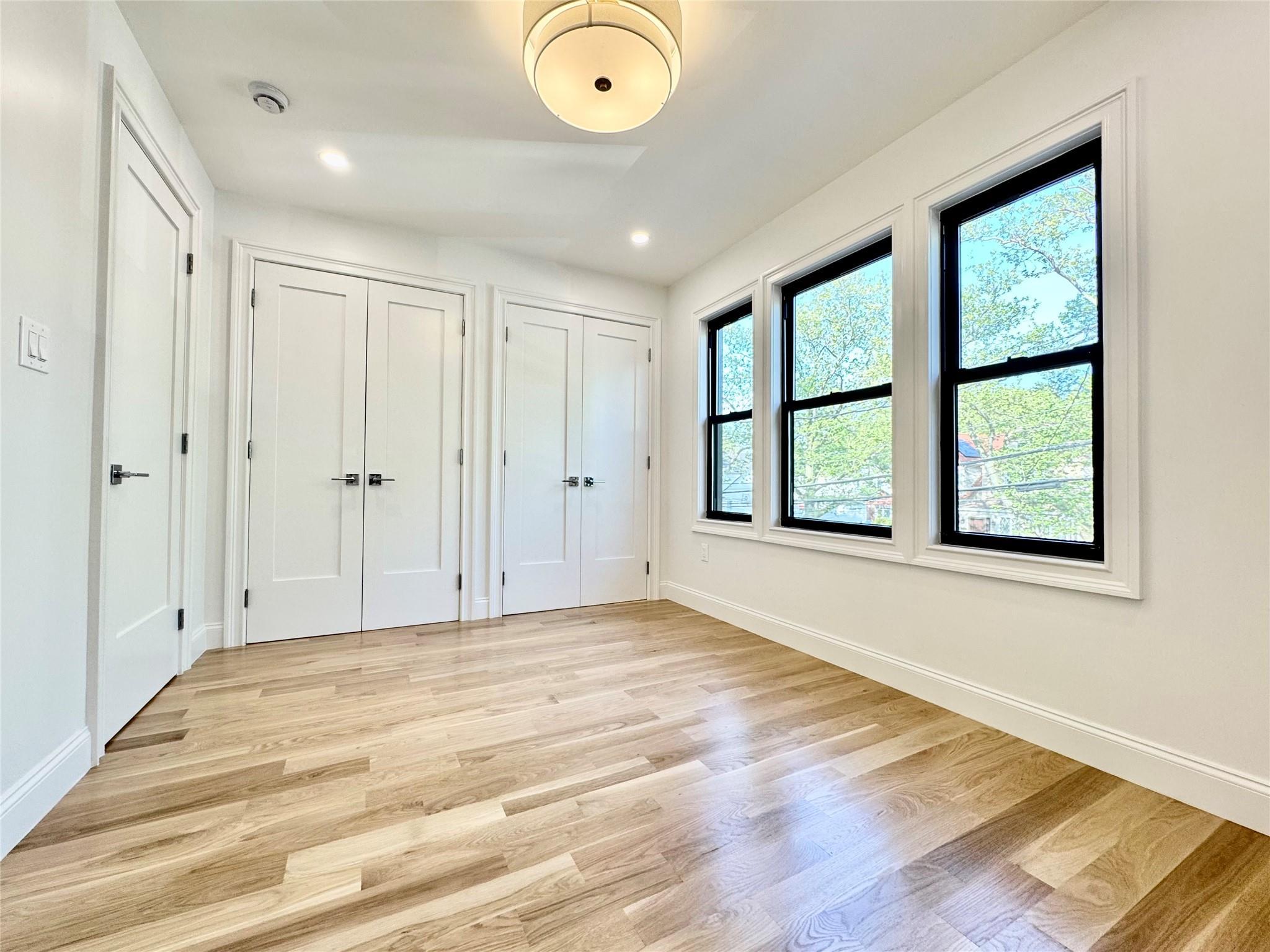 Single Family 69th  Queens, NY 11375, MLS-858671-10