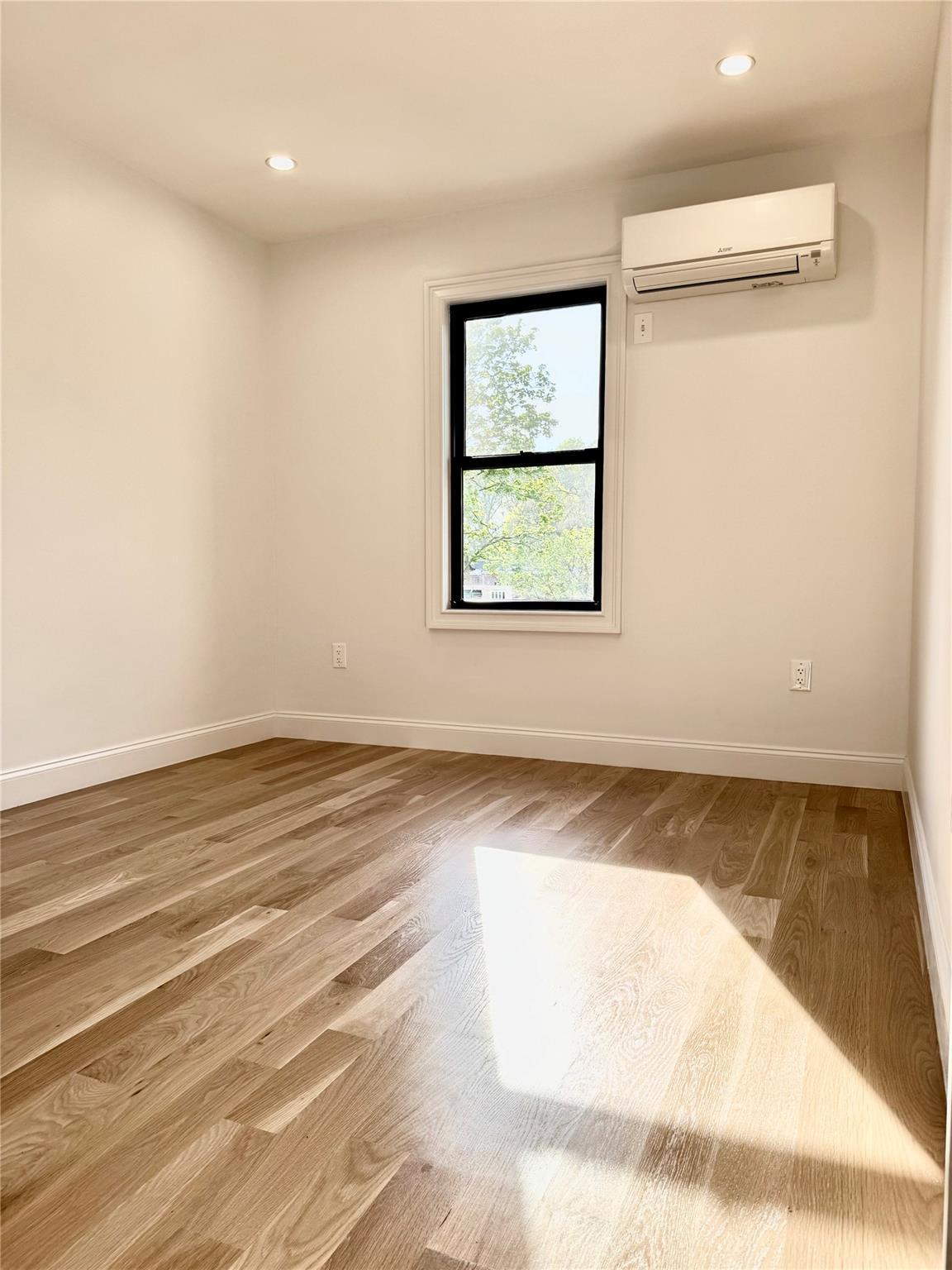 Single Family 69th  Queens, NY 11375, MLS-858671-8