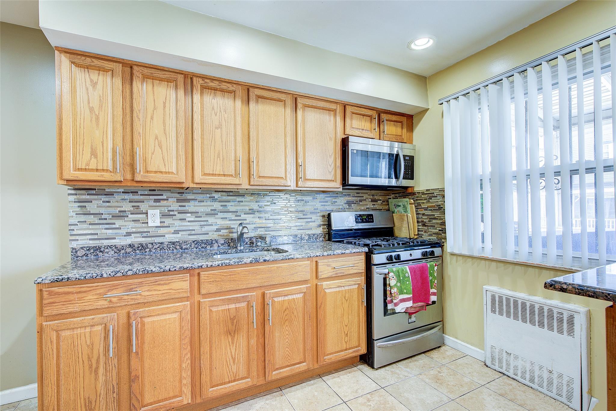 Single Family Beach 65th  Queens, NY 11692, MLS-858677-7