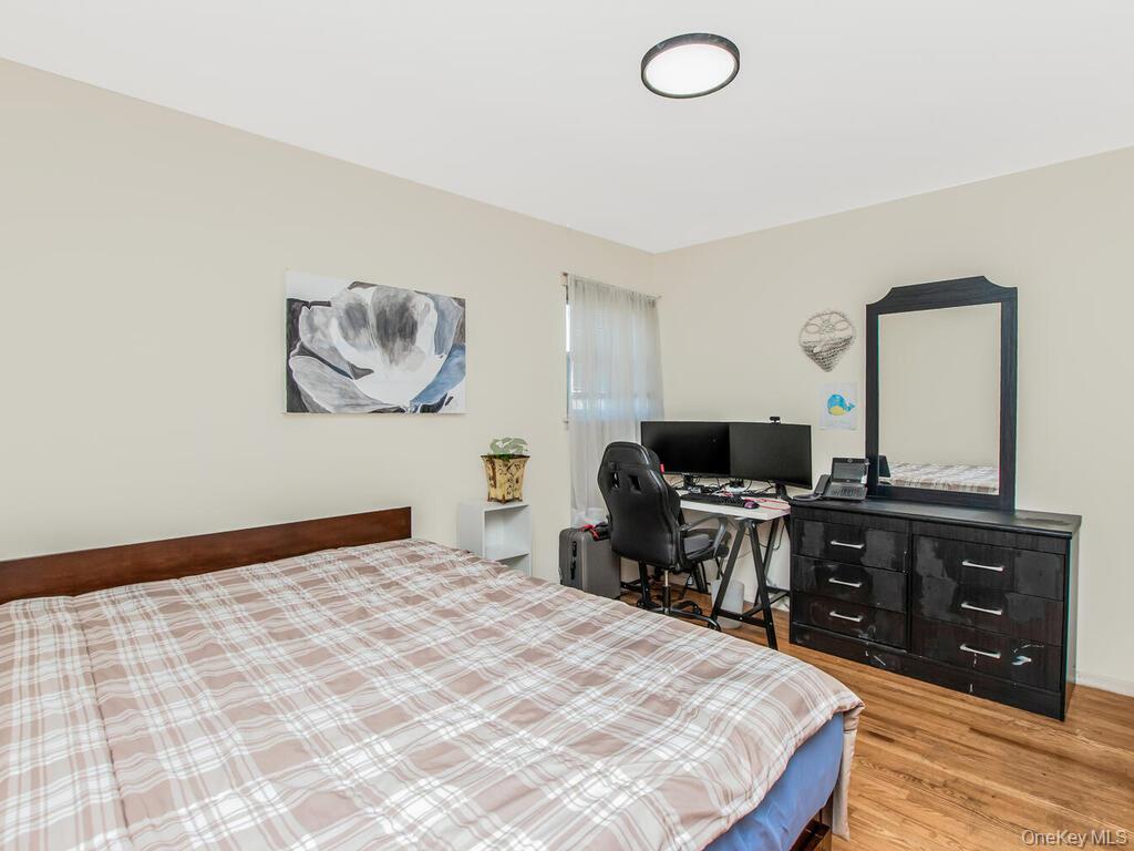 Single Family South  Westchester County, NY 10703, MLS-858683-10