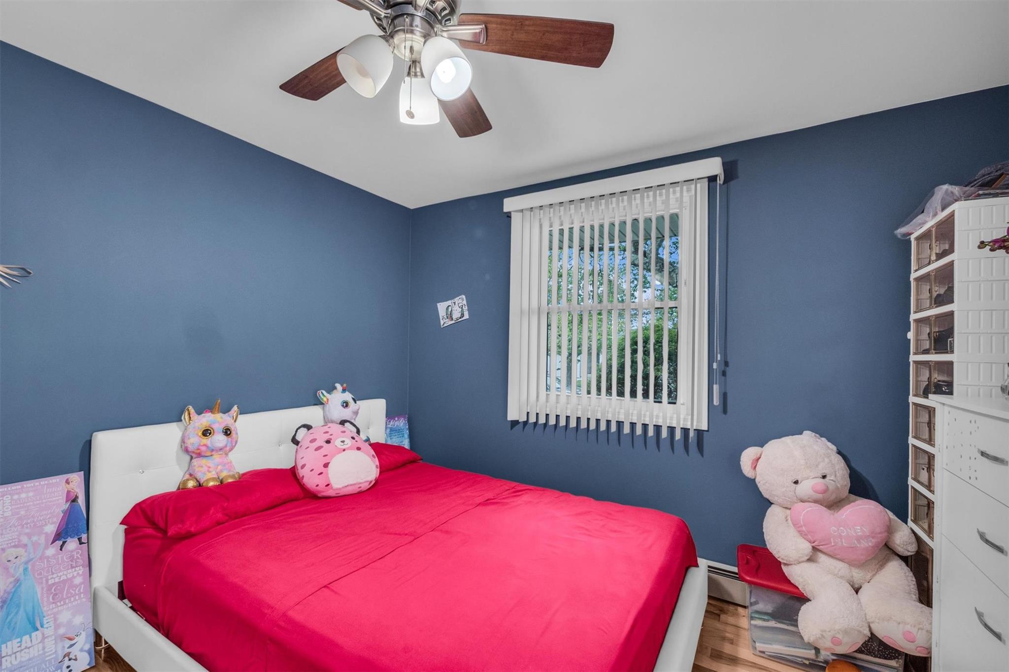 Single Family New Hampshire  Suffolk County, NY 11706, MLS-858684-16