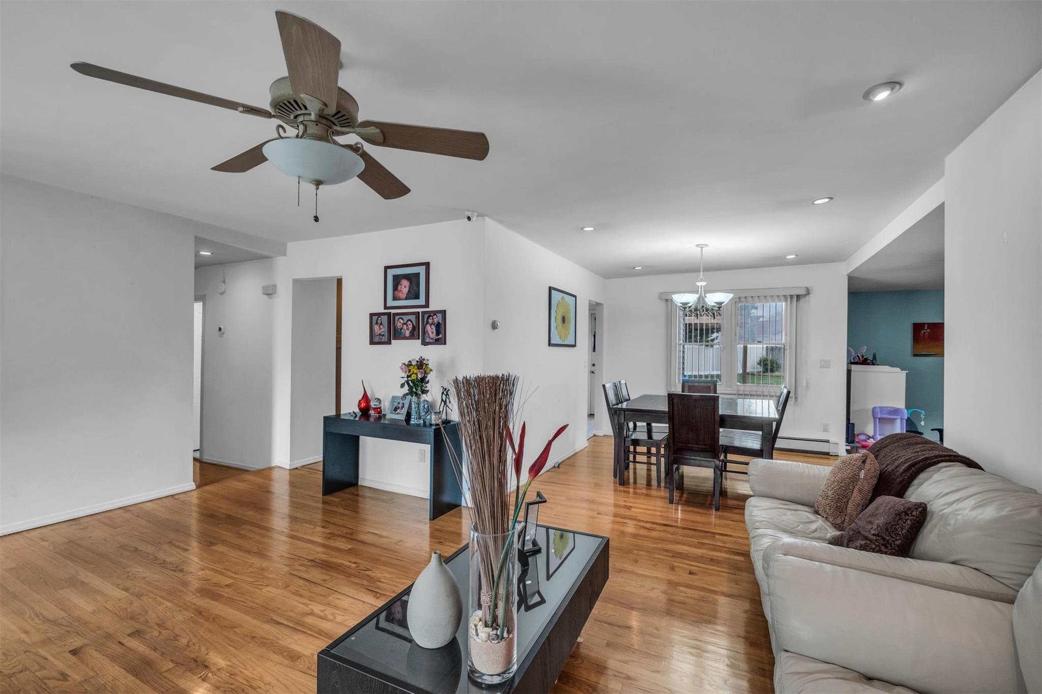 Single Family New Hampshire  Suffolk County, NY 11706, MLS-858684-5