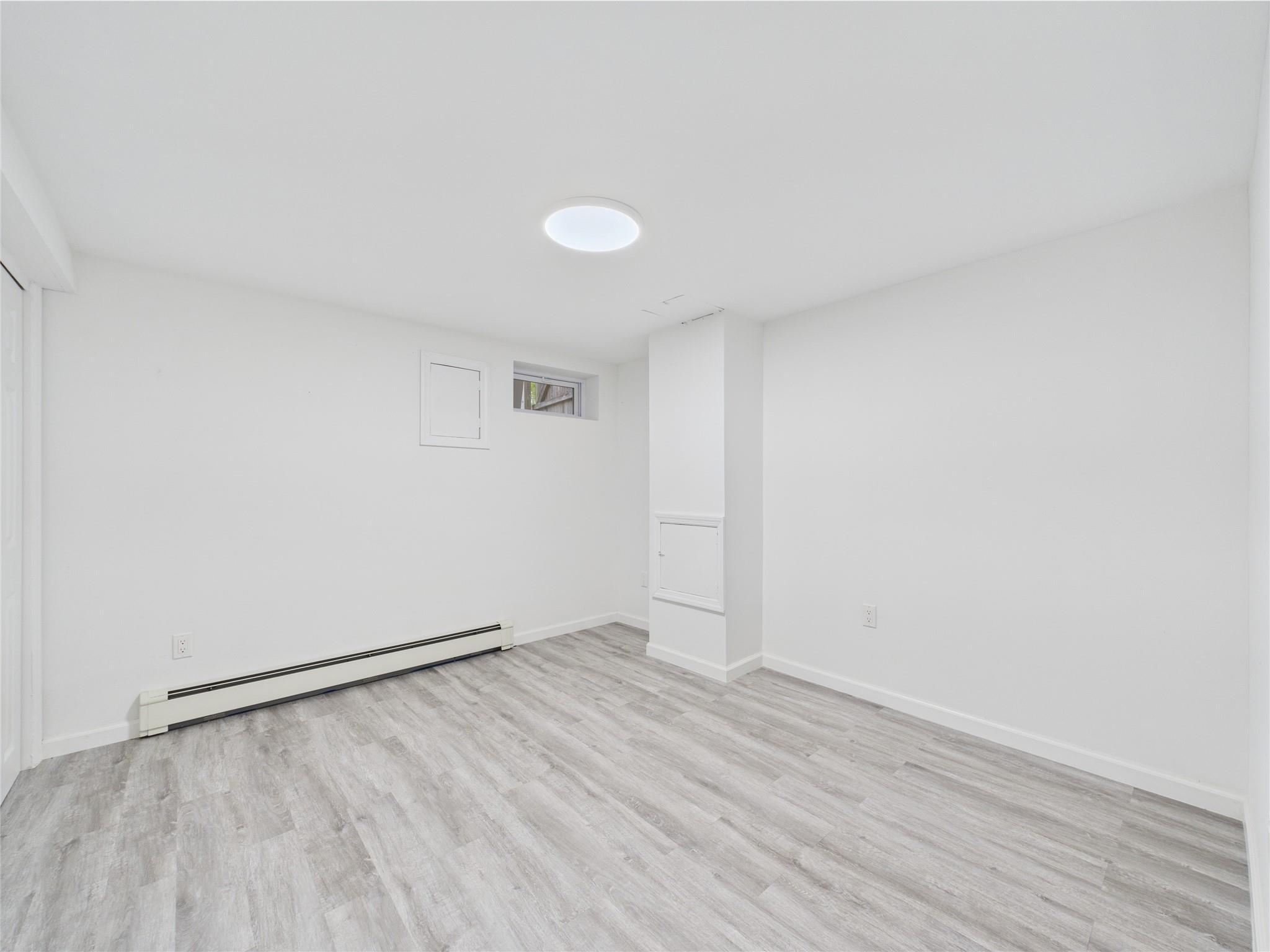 Single Family Mastic  Suffolk County, NY 11950, MLS-858690-25