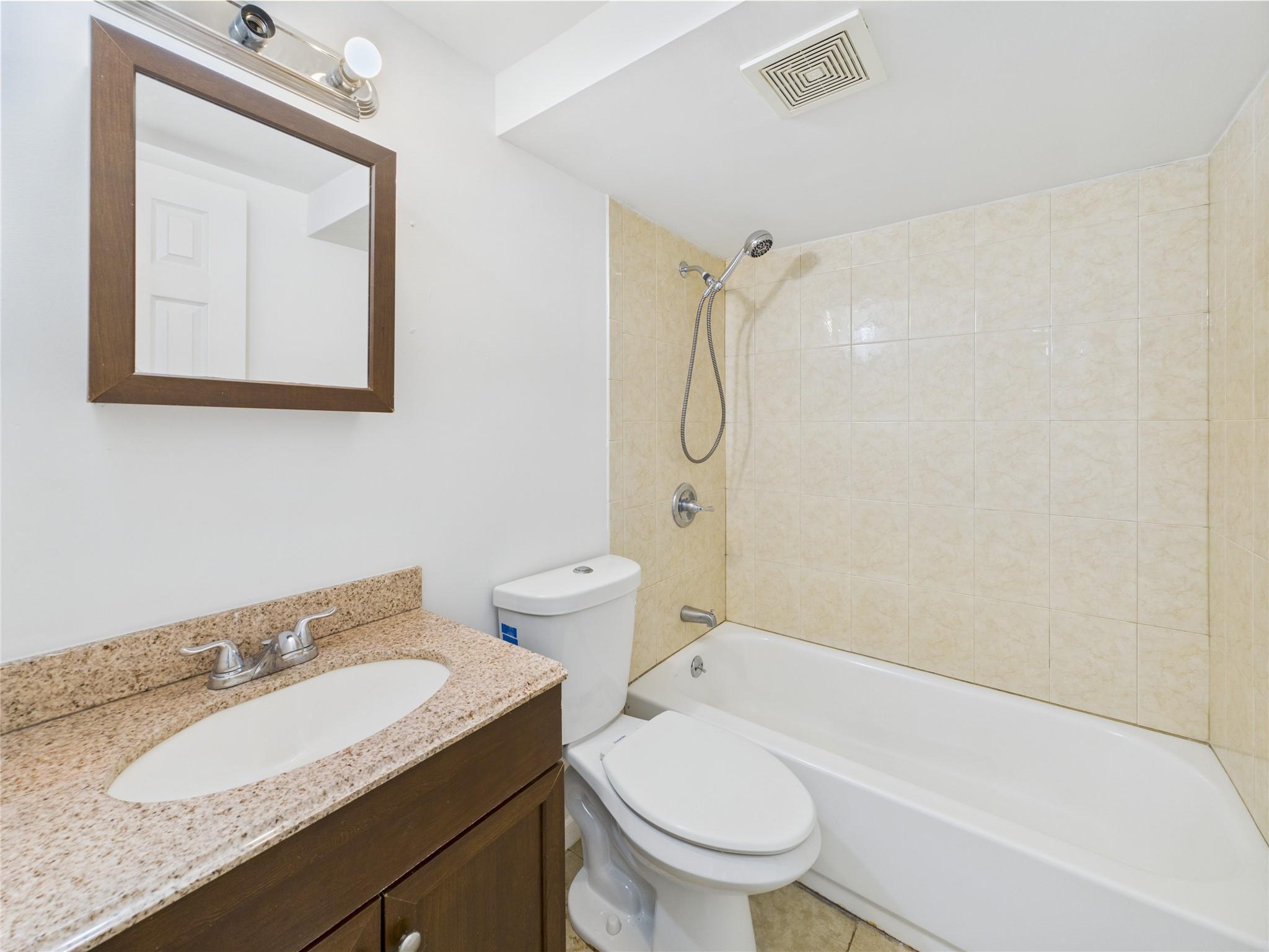 Single Family Mastic  Suffolk County, NY 11950, MLS-858690-30