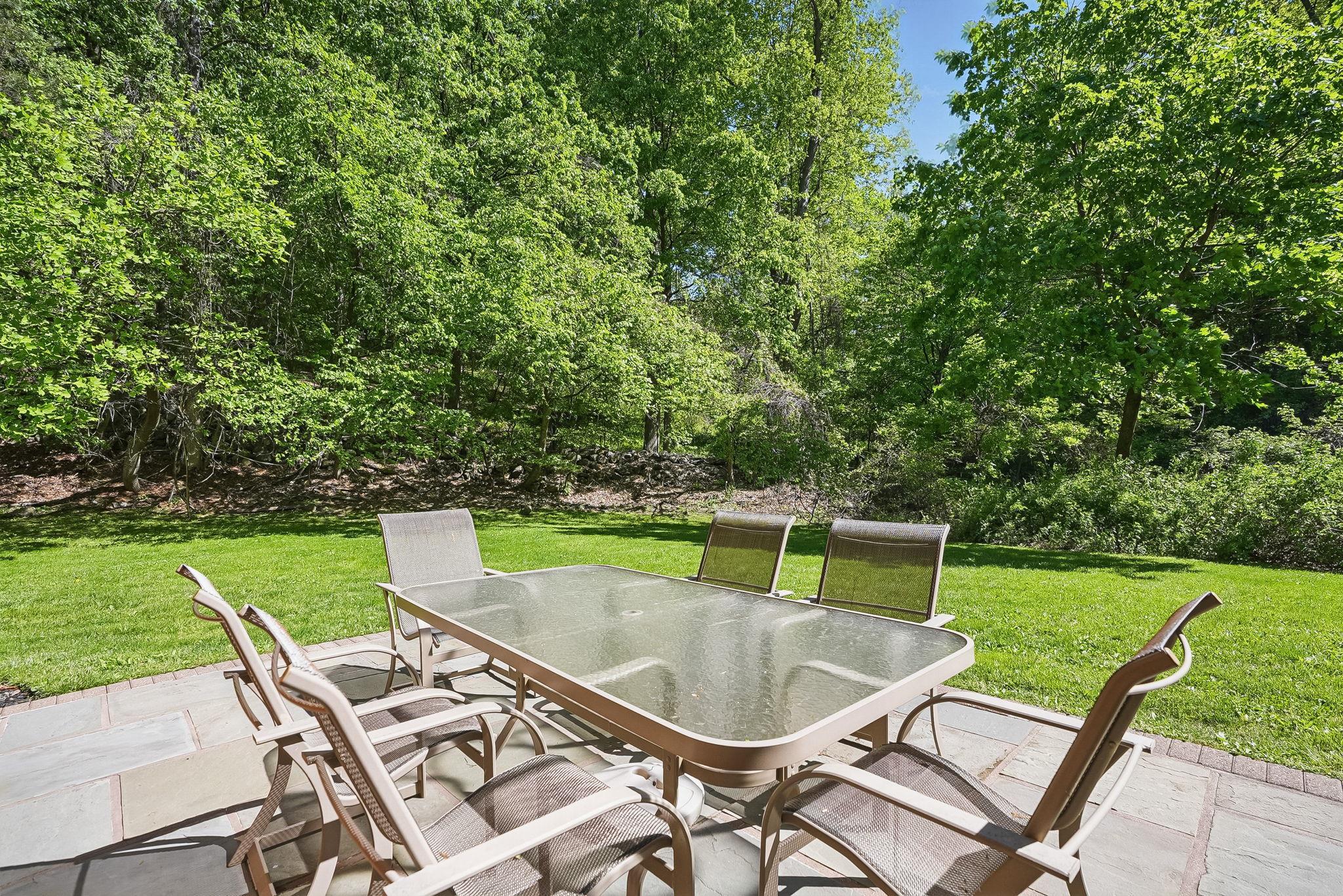 Single Family Robin  Westchester County, NY 10520, MLS-858694-35