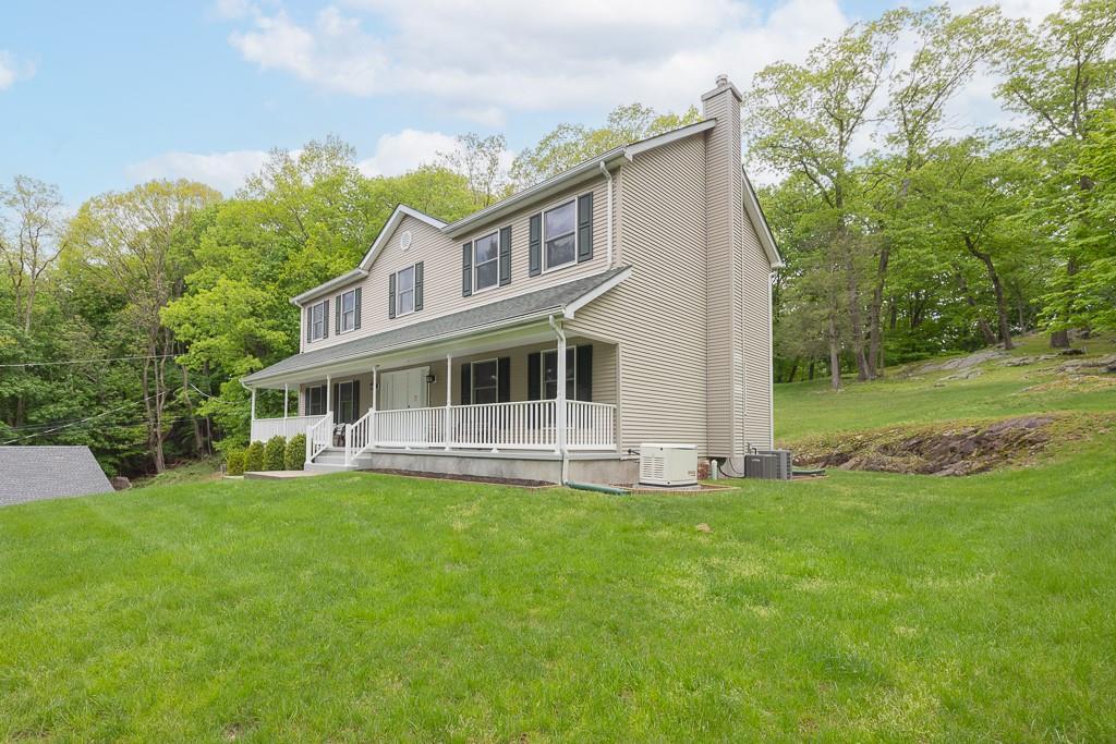 Single Family Main  Rockland County, NY 10980, MLS-858696-4